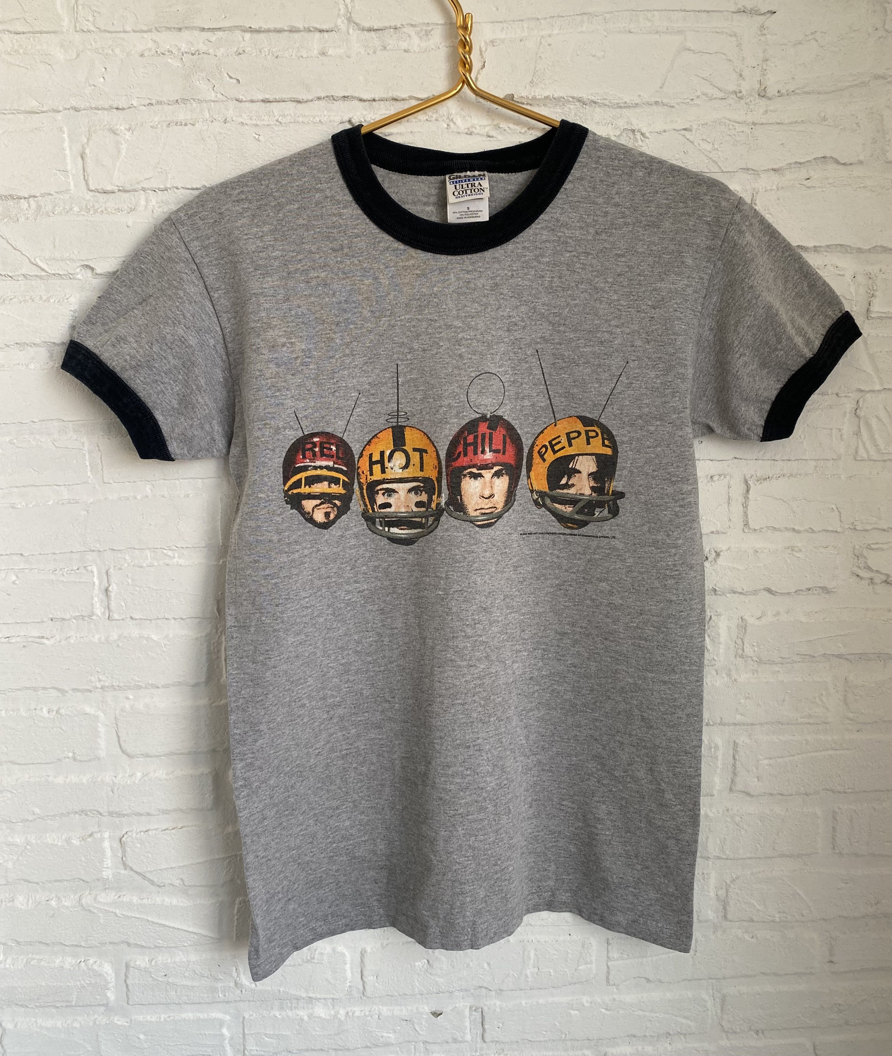 Vintage 2006 Red Hot Chili Peppers Stadium Arcadium T-Shirts, Hoodie, Sweatshirt | FlexRushtees.com