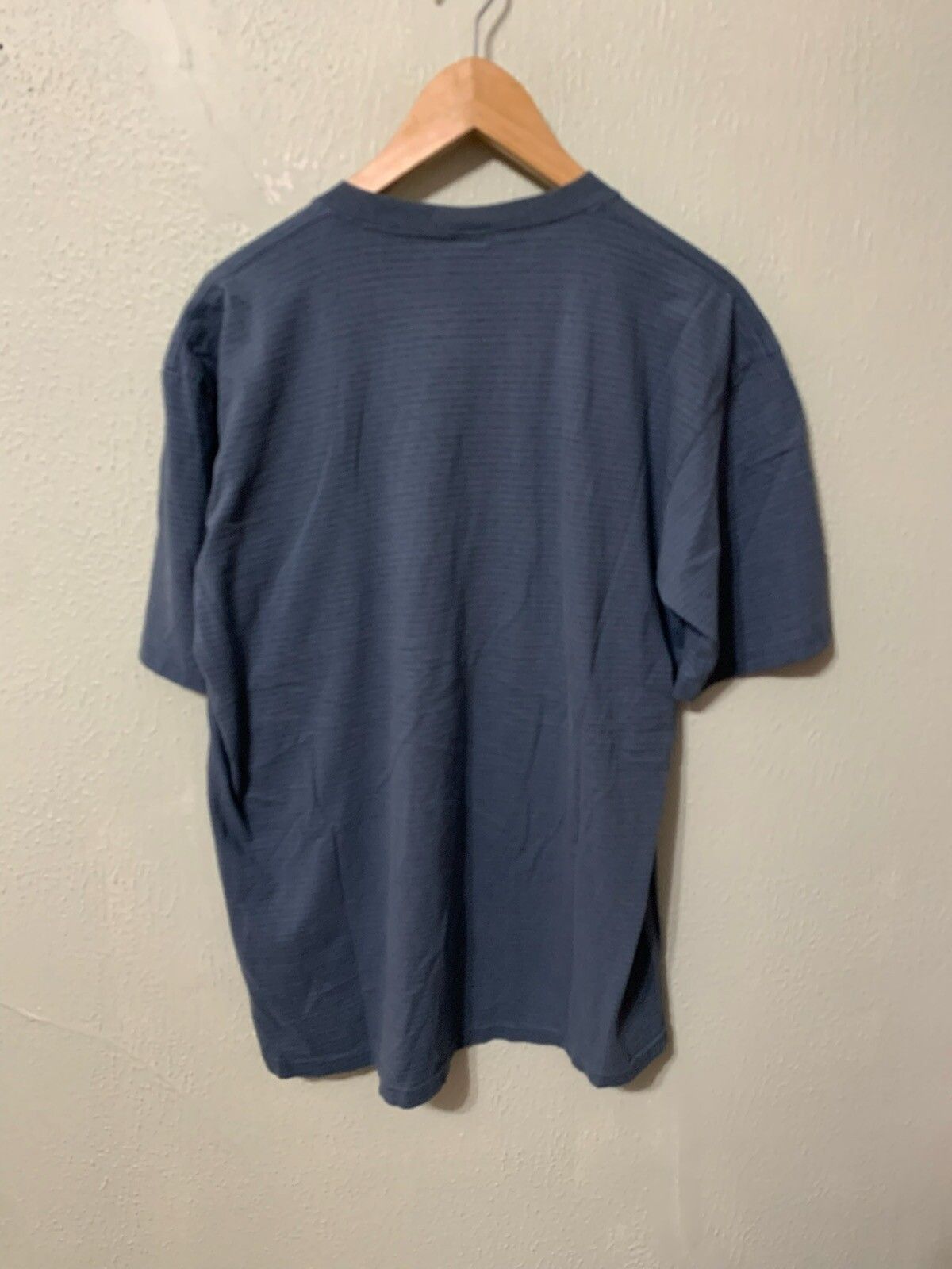 Vintage Distressed T-shirt Hoodie, Sweatshirt | FlexRushtees.com