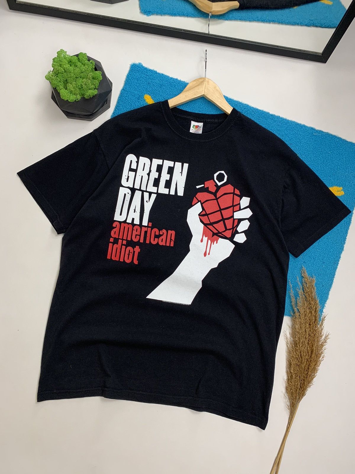 Vintage Green Day Heart Grenada American Idiot T Shirt Hoodie, Sweatshirt | FlexRushtees.com