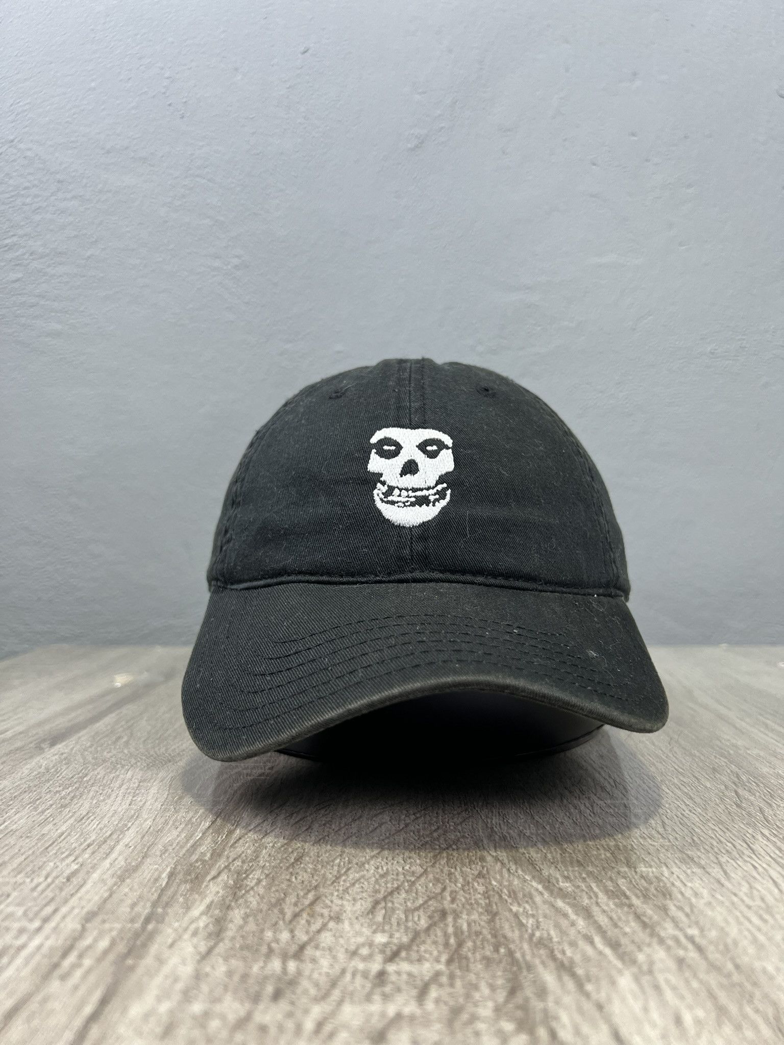 X Vintage Misfits Cap 1 T-Shirts, Hoodie, Sweatshirt | FlexRushtees.com