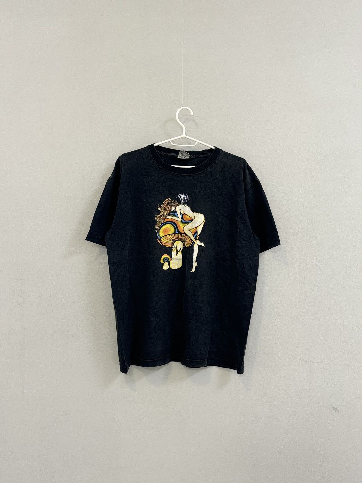 Band Tees Mushroom Nymph Roota Rasta Irie Dub One Love Reggae T Shirt
