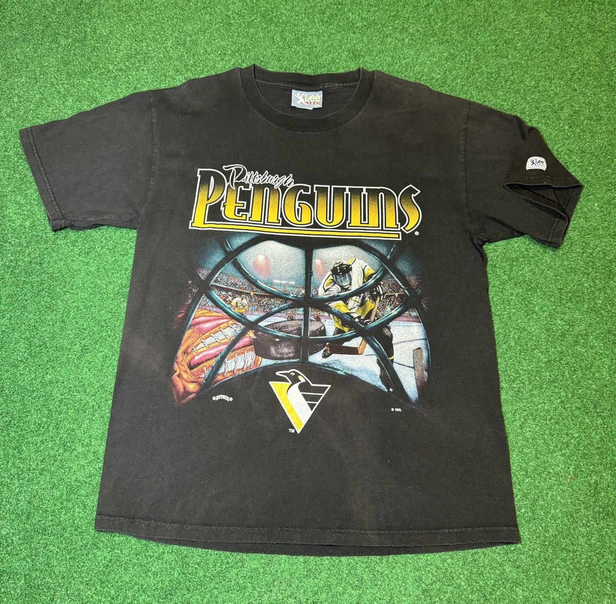 Starter X Vintage Vintage 90s Rare Pittsburgh Penguins Nutmeg Starter T Shirt