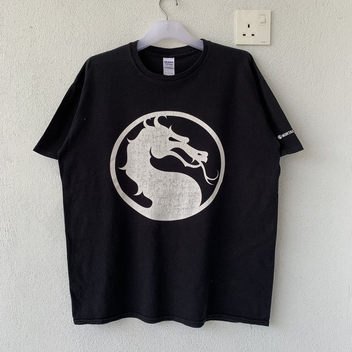 T Shirt Spell Out Big Logo Video Games