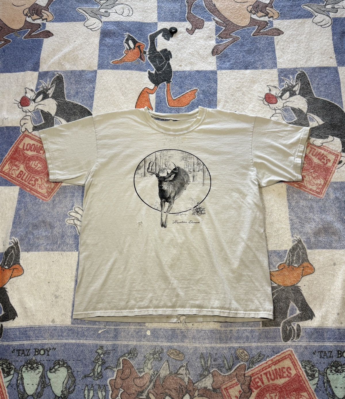 Vintage Thrashed Deer Tee Hoodie, Sweatshirt | FlexRushtees.com