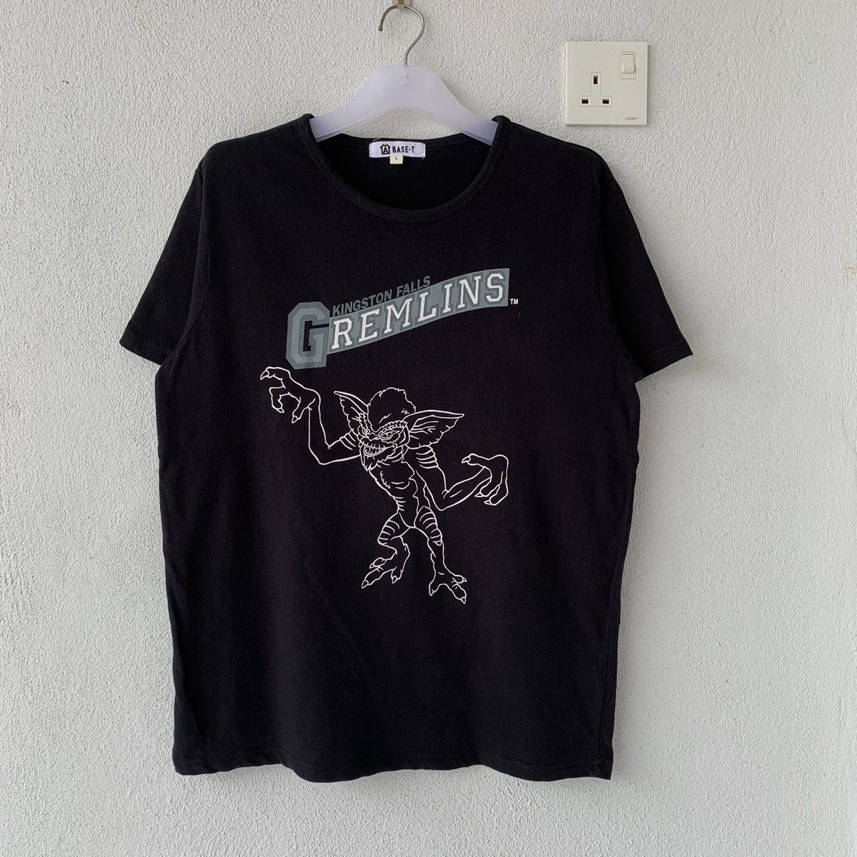 Japanese Brand Gremlings Movie T Shirt Spell Out Big Design Horror Movie