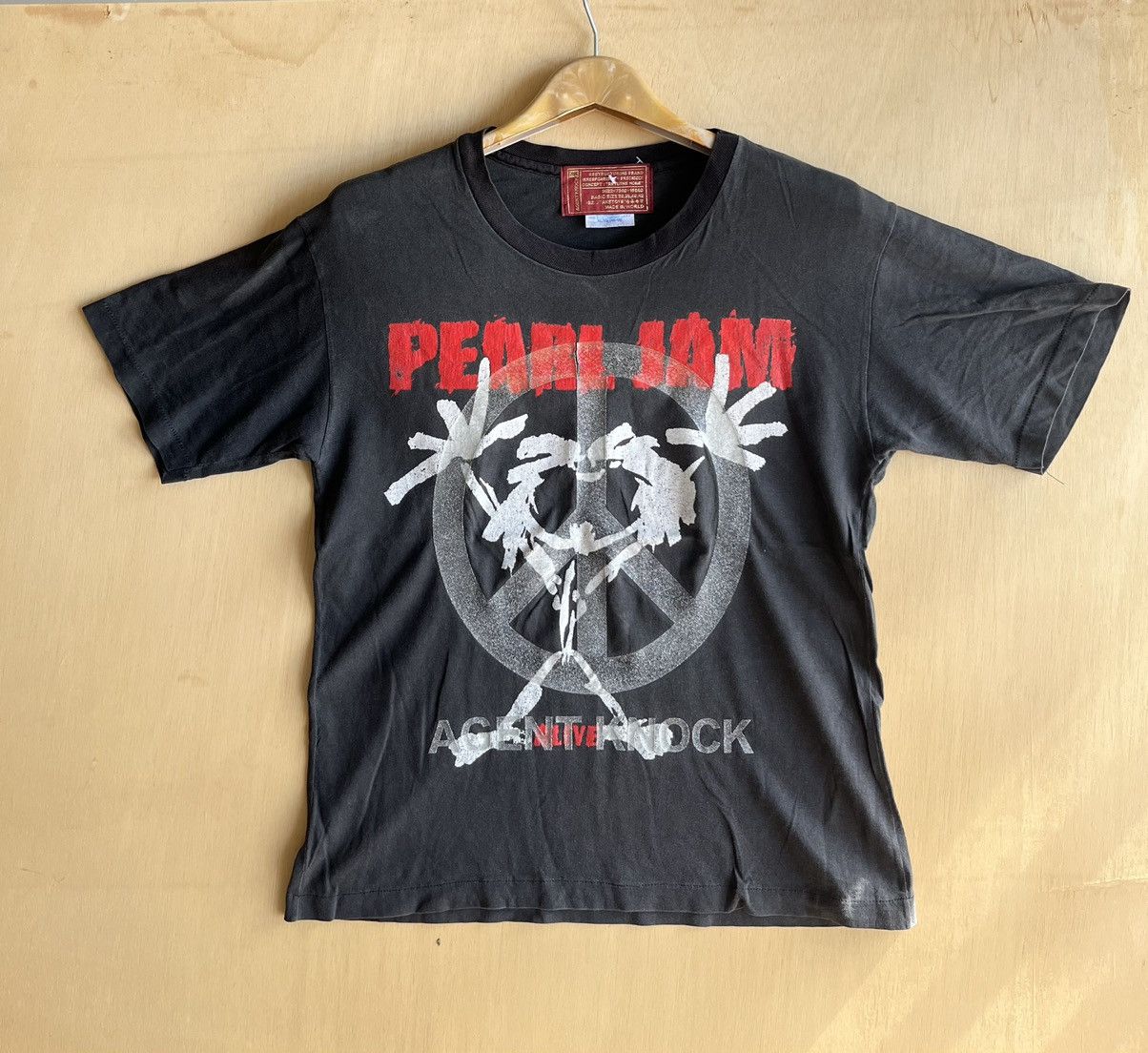 Vintage Pearl Jam Ft95 T-Shirts, Hoodie, Sweatshirt | FlexRushtees.com