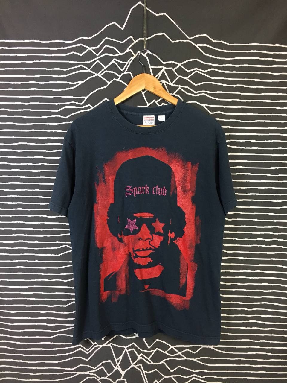 Rap Tees Eazy E Of N W A Gangsta Rap Over Print By United Athle Tee Hoodie, Sweatshirt | FlexRushtees.com