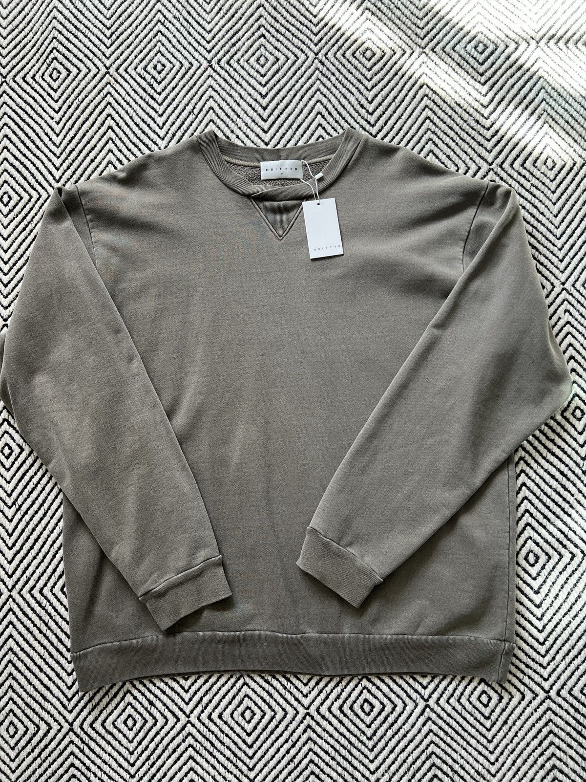 Drifter Crewneck Sweatshirt Brown Vintage Maison Margiela T-Shirts, Hoodie | FlexRushtees.com