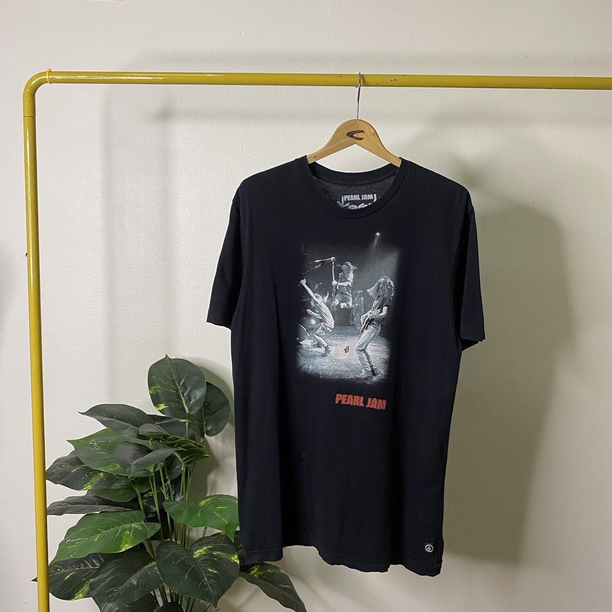 Volcom X Pearl Jam Limited Edition Tee Hoodie, Sweatshirt | FlexRushtees.com