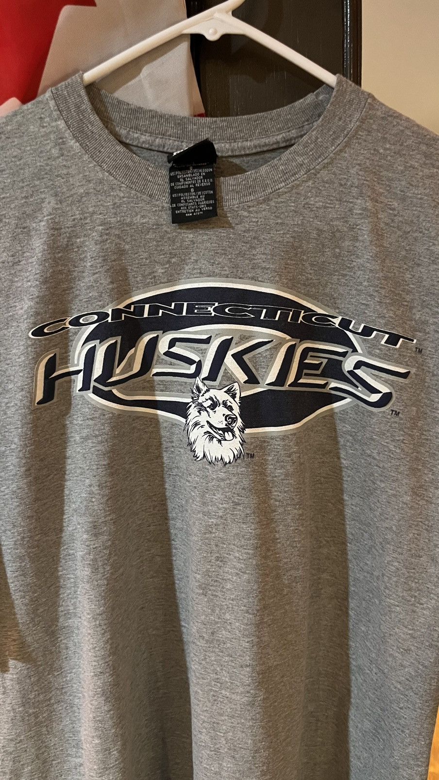 Vintage Starter 90s Uconn Connecticut Huskies Tee Shirt