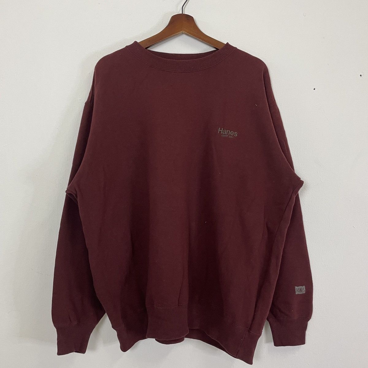 Vintage Hanes Embroidery Small Logo Sweatshirt