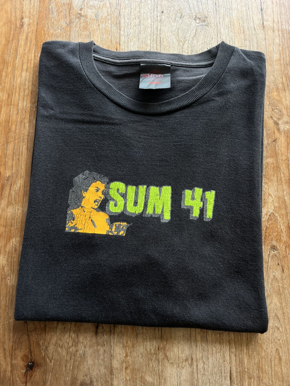 Vintage Sum 41 Does This Look Infected 2003 S Tour Tshirt Hoodie, Sweatshirt | FlexRushtees.com