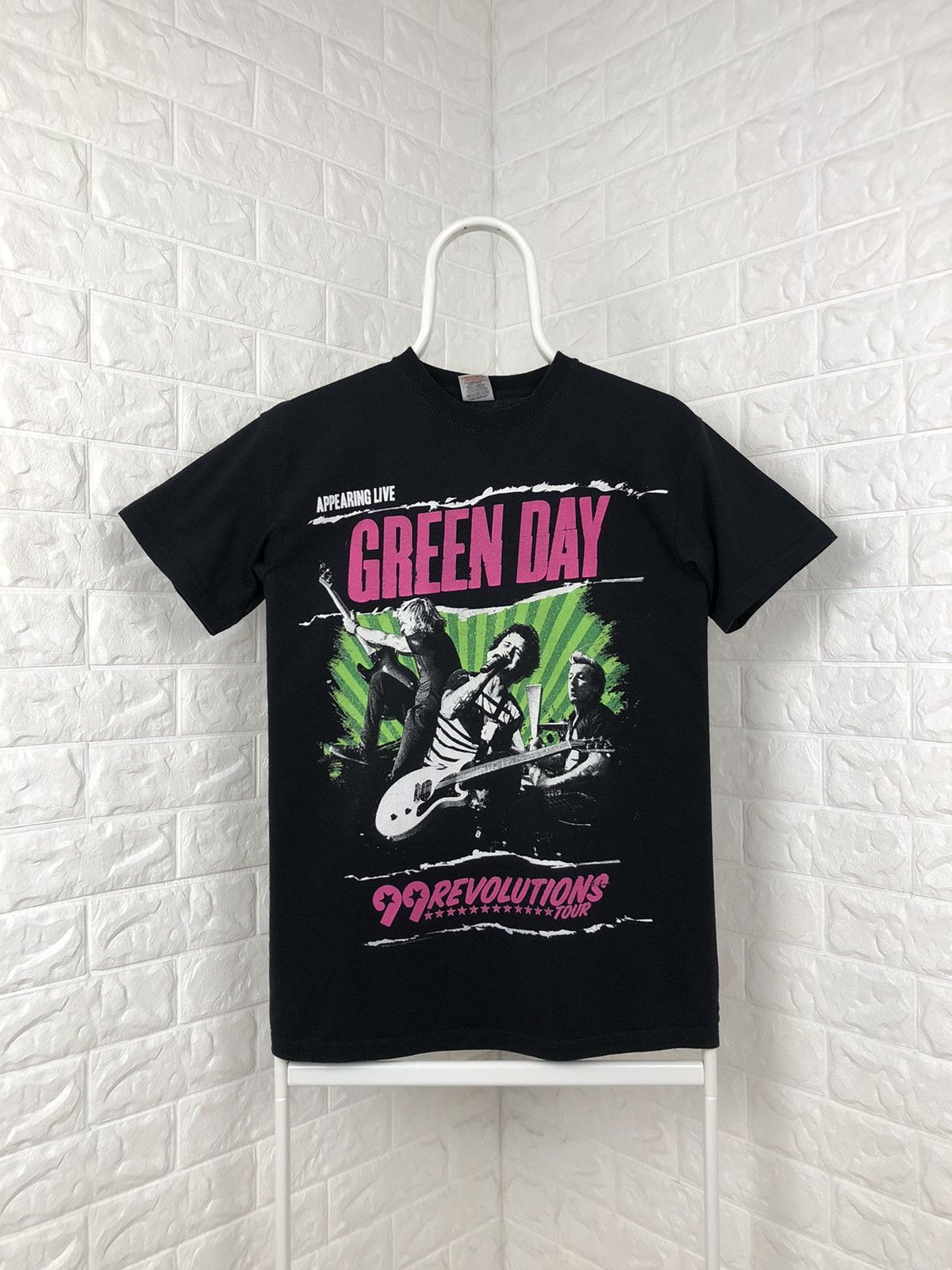 Vintage Green Day T Shirt Hoodie, Sweatshirt | FlexRushtees.com