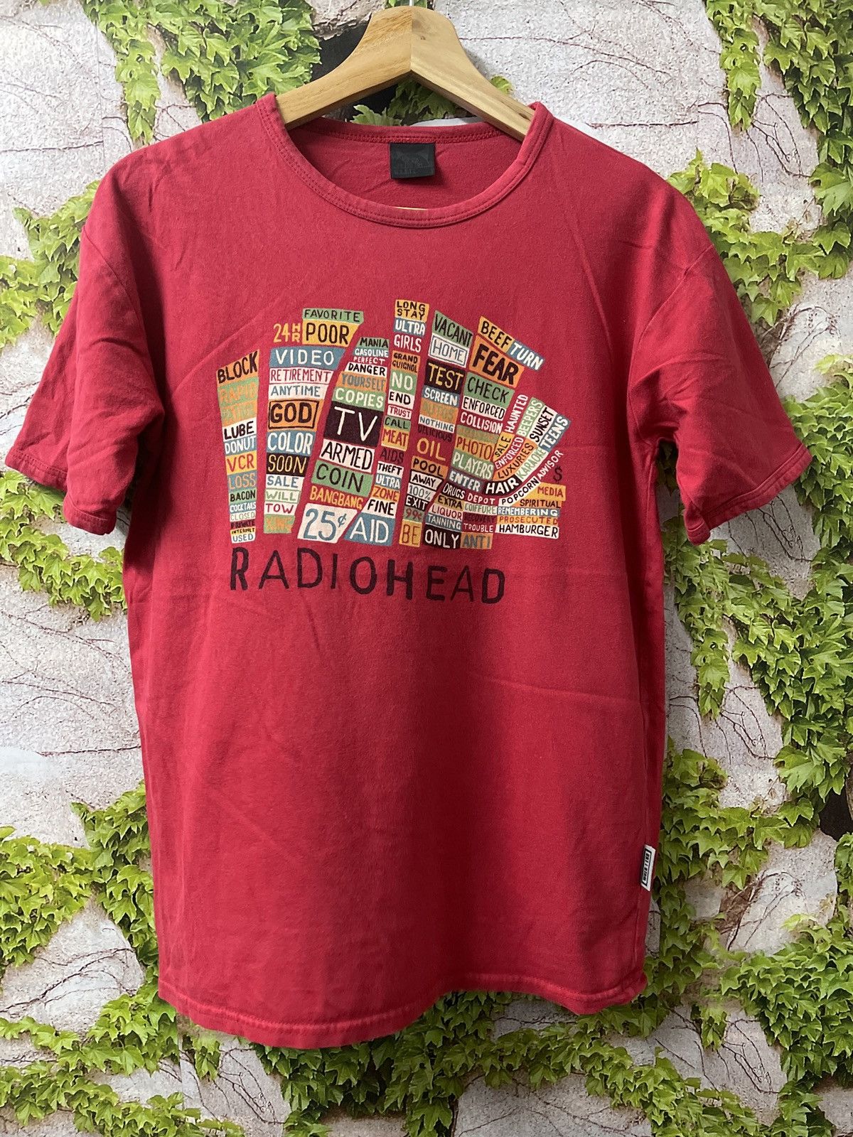 Japanese Brand X Vintage Vintage Radio Head Spellout Very Rare T-Shirts, Hoodie, Sweatshirt | FlexRushtees.com