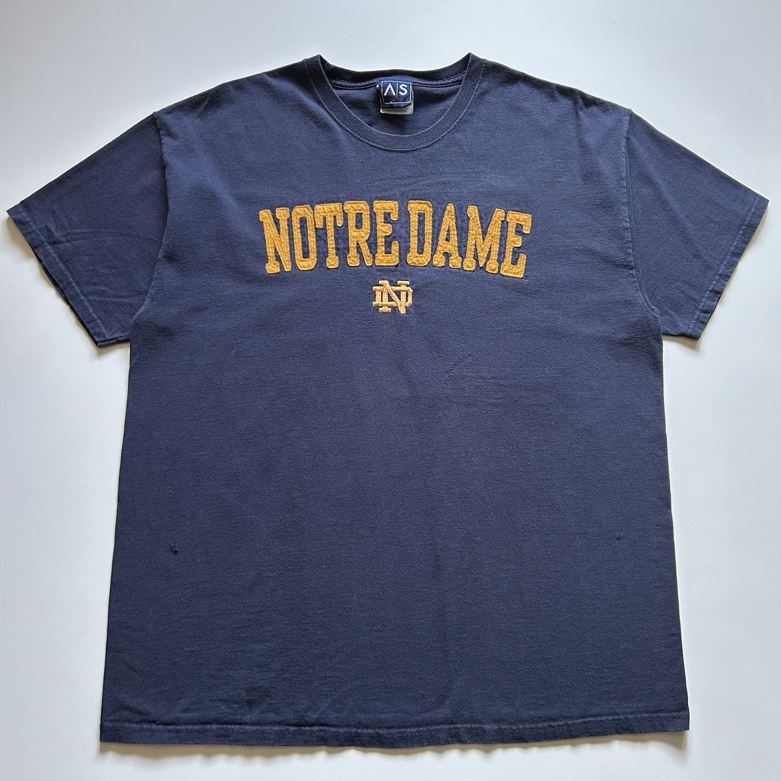 Vintage Notre Dame T Shirt Xl Y2k Ncaa Fighting Irish Rare Hoodie, Sweatshirt | FlexRushtees.com