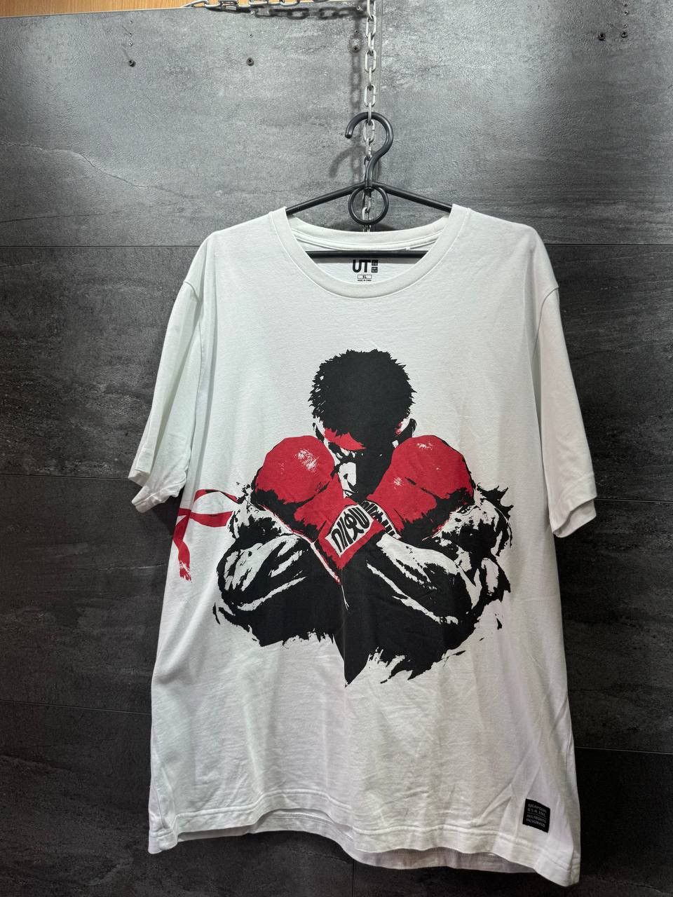 Uniqlo Ryu Graphic