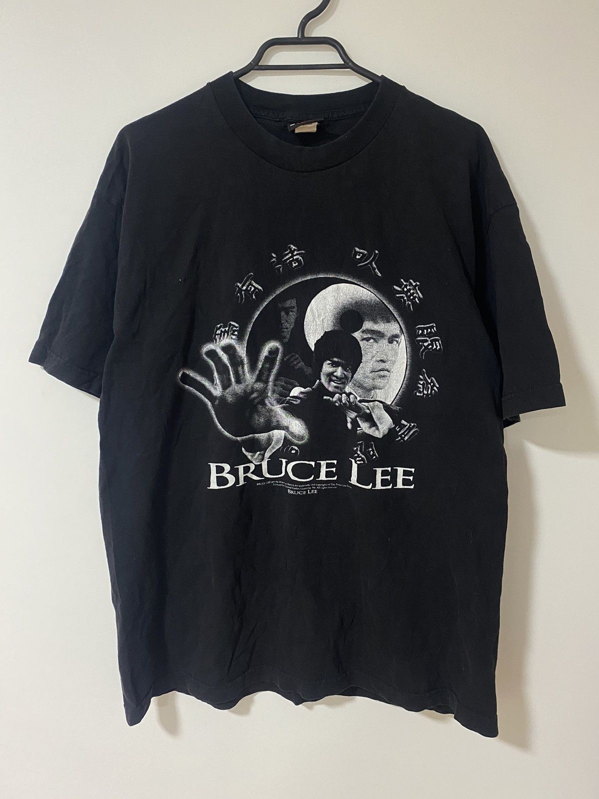 Bruce Lee Vintage Giant Tag T-Shirts, Hoodie, Sweatshirt | FlexRushtees.com