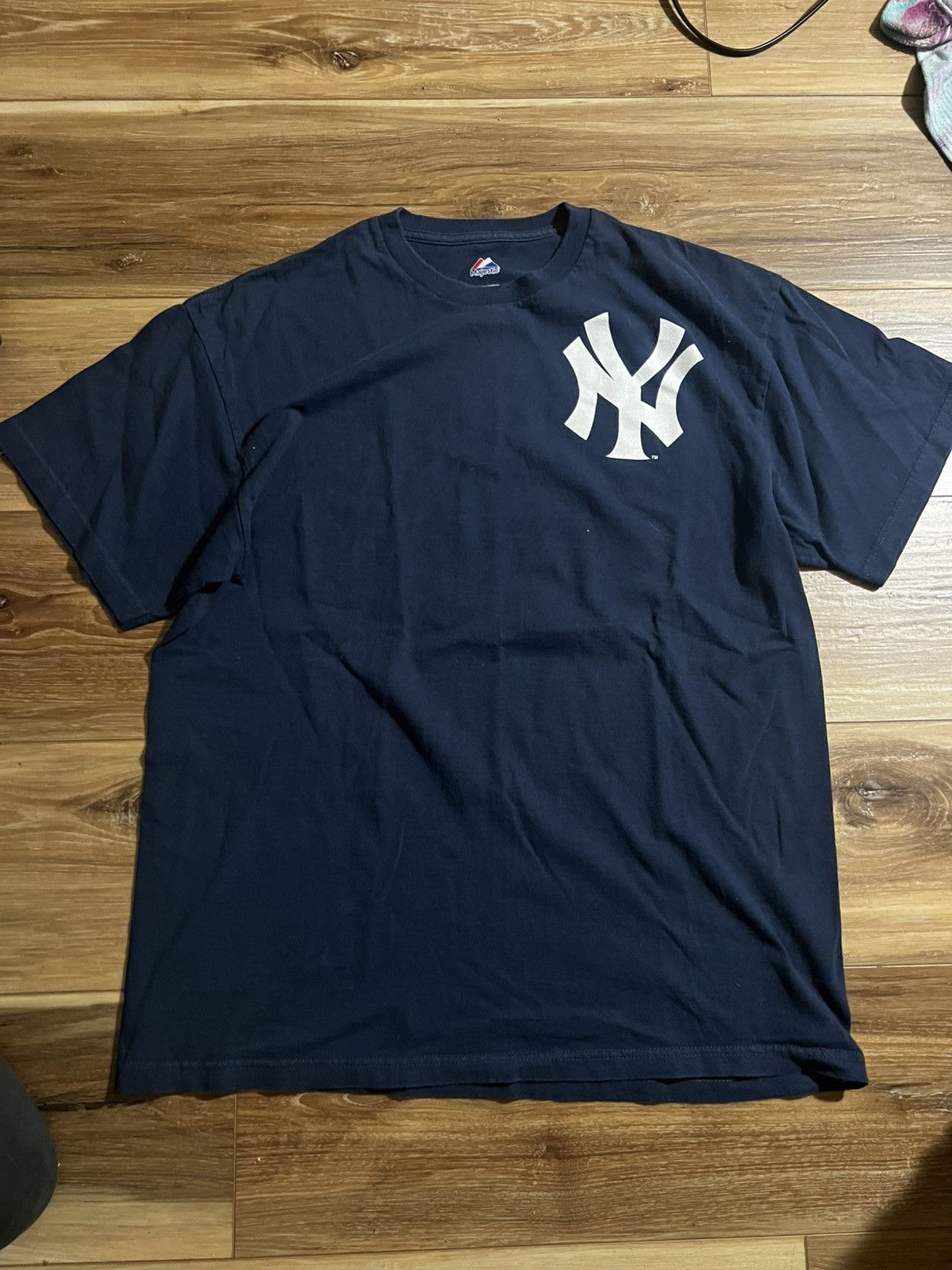 New York Yankees Jeter Yankees Large T-Shirts, Hoodie, Sweatshirt | FlexRushtees.com
