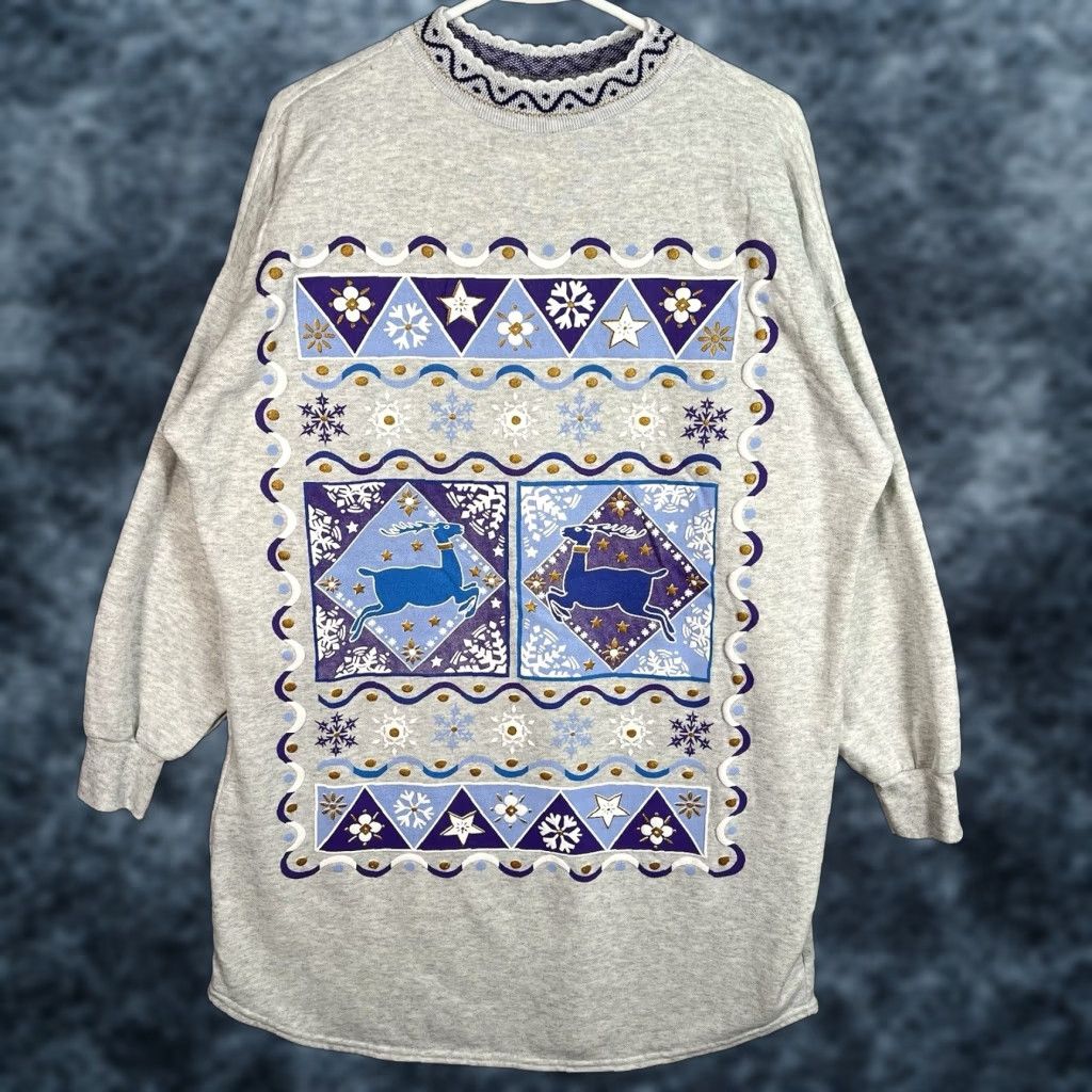 Vintage American Weekend Holiday Winter Sweatshirt Adult One Size Gray Long Sleeve Pullover