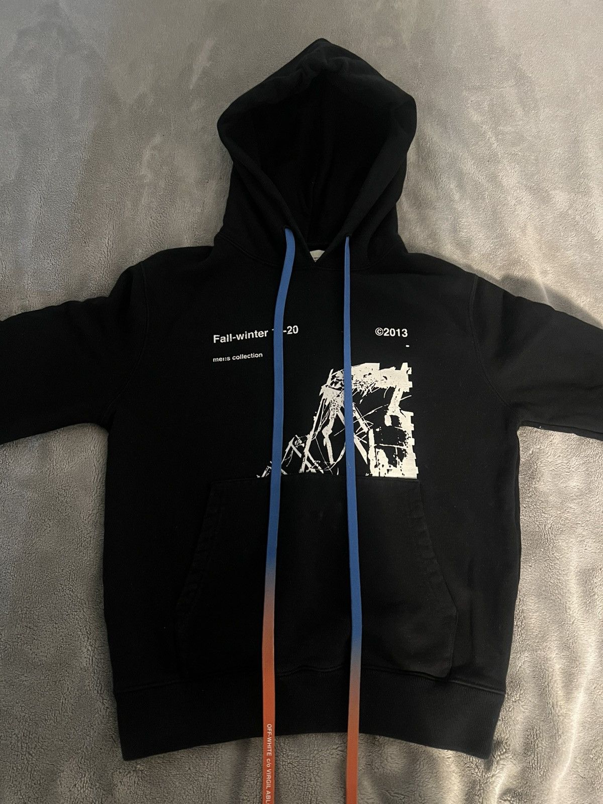 White Off White Hoodie Vintage Fall Winter 19 20 T-Shirts, Sweatshirt | FlexRushtees.com