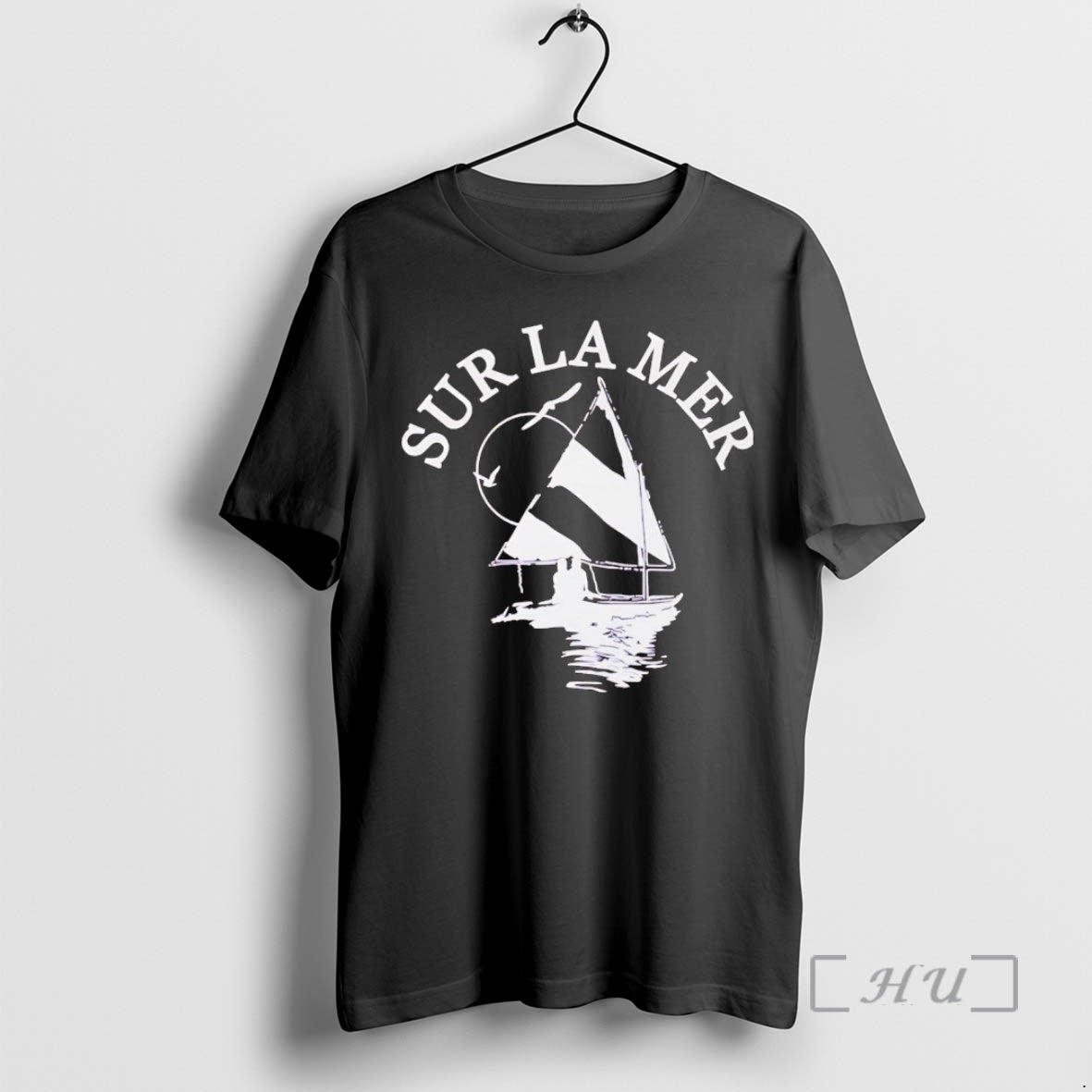 Officials Sailboat Sur La Mer T-Shirts, Hoodie, Sweatshirt
