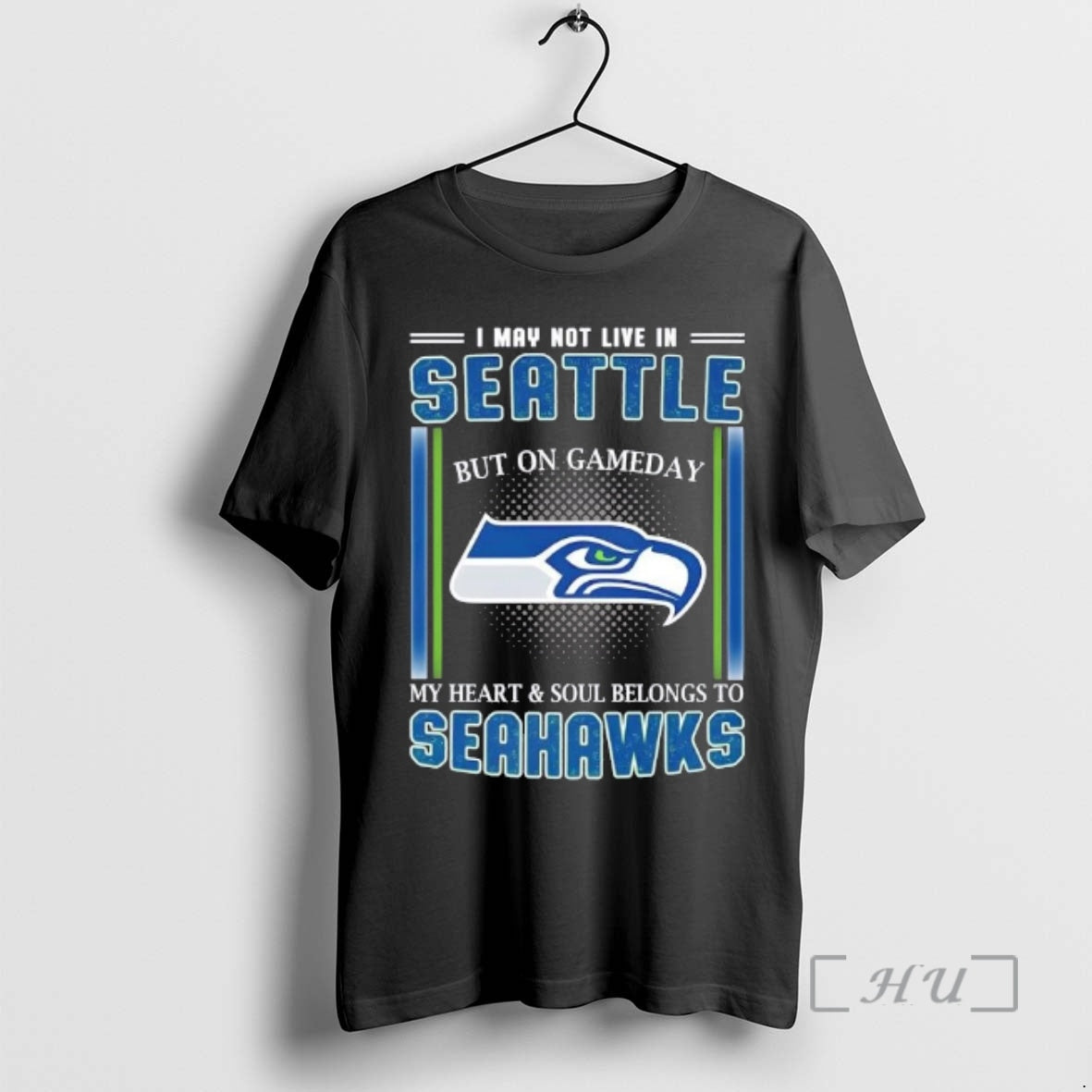 Trending I May Not Live Seattle But Gameday My Heart Soul Belongs T-Shirts, Hoodie, Sweatshirt
