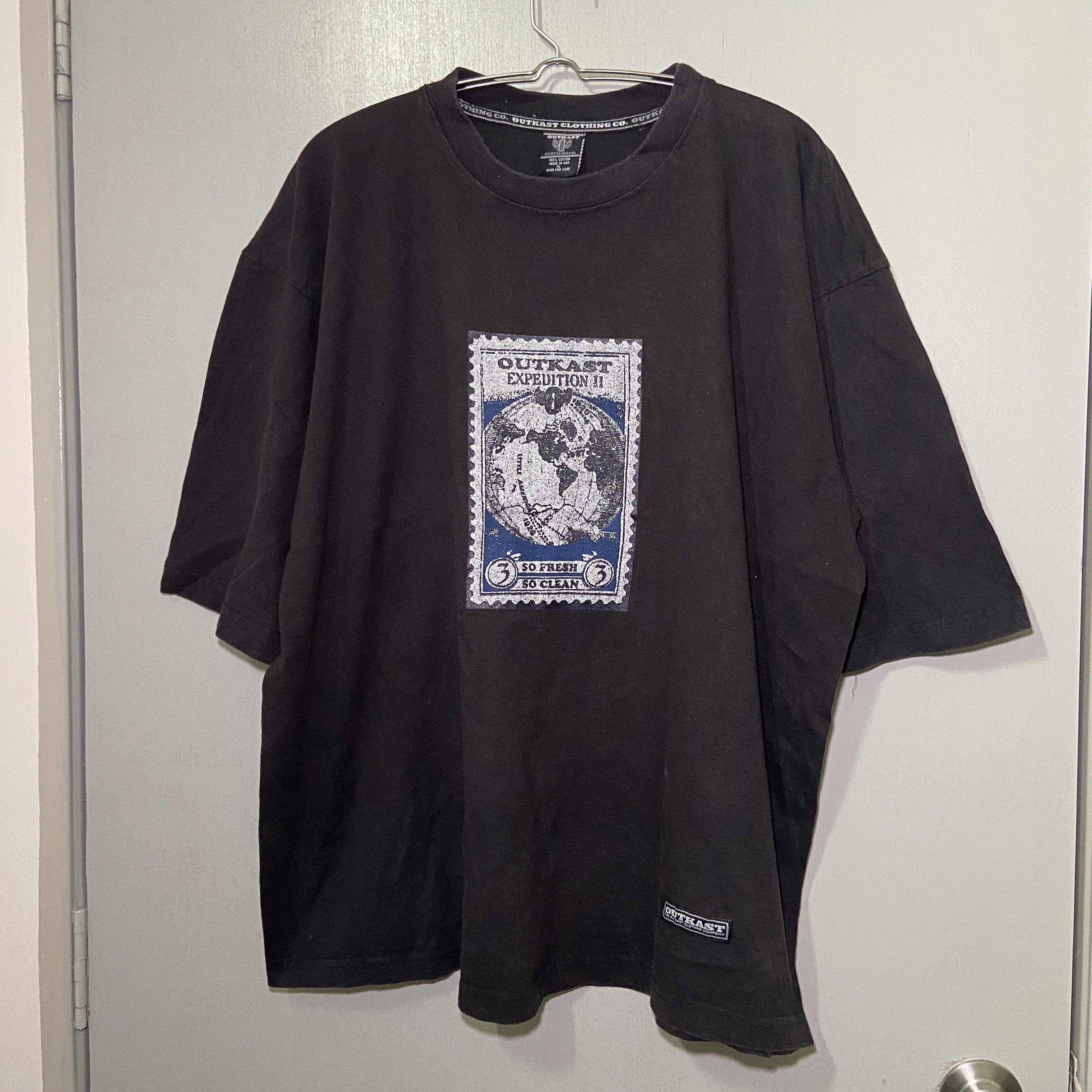 Vintage Outkast So Fresh So Clean Expedition Ii T-Shirts, Hoodie, Sweatshirt | FlexRushtees.com
