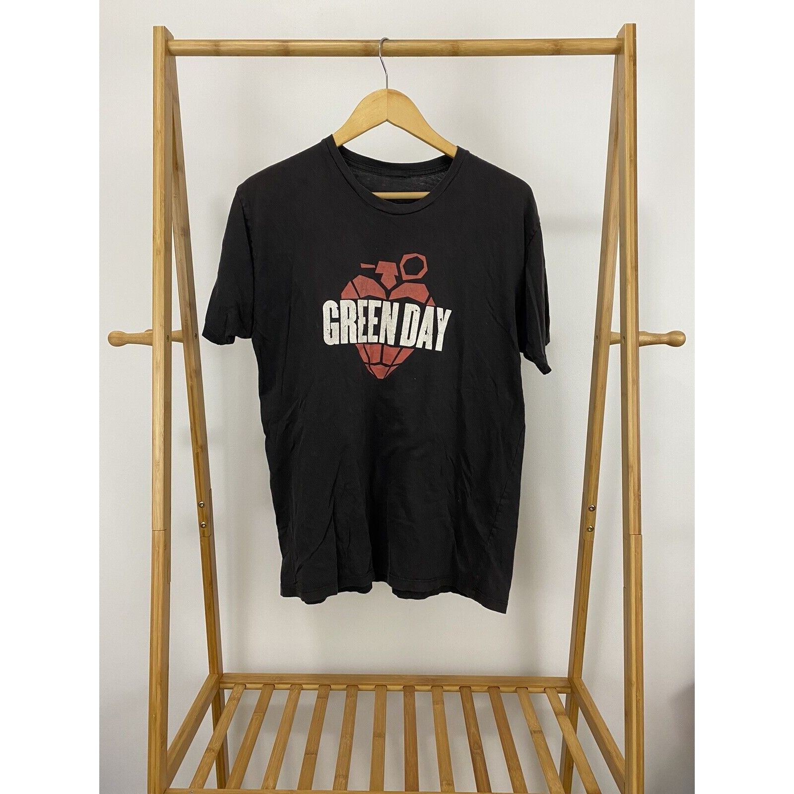 Vintage Vtg Green Day American Idiot Emo Myspace Era T Shirt L Hoodie, Sweatshirt | FlexRushtees.com