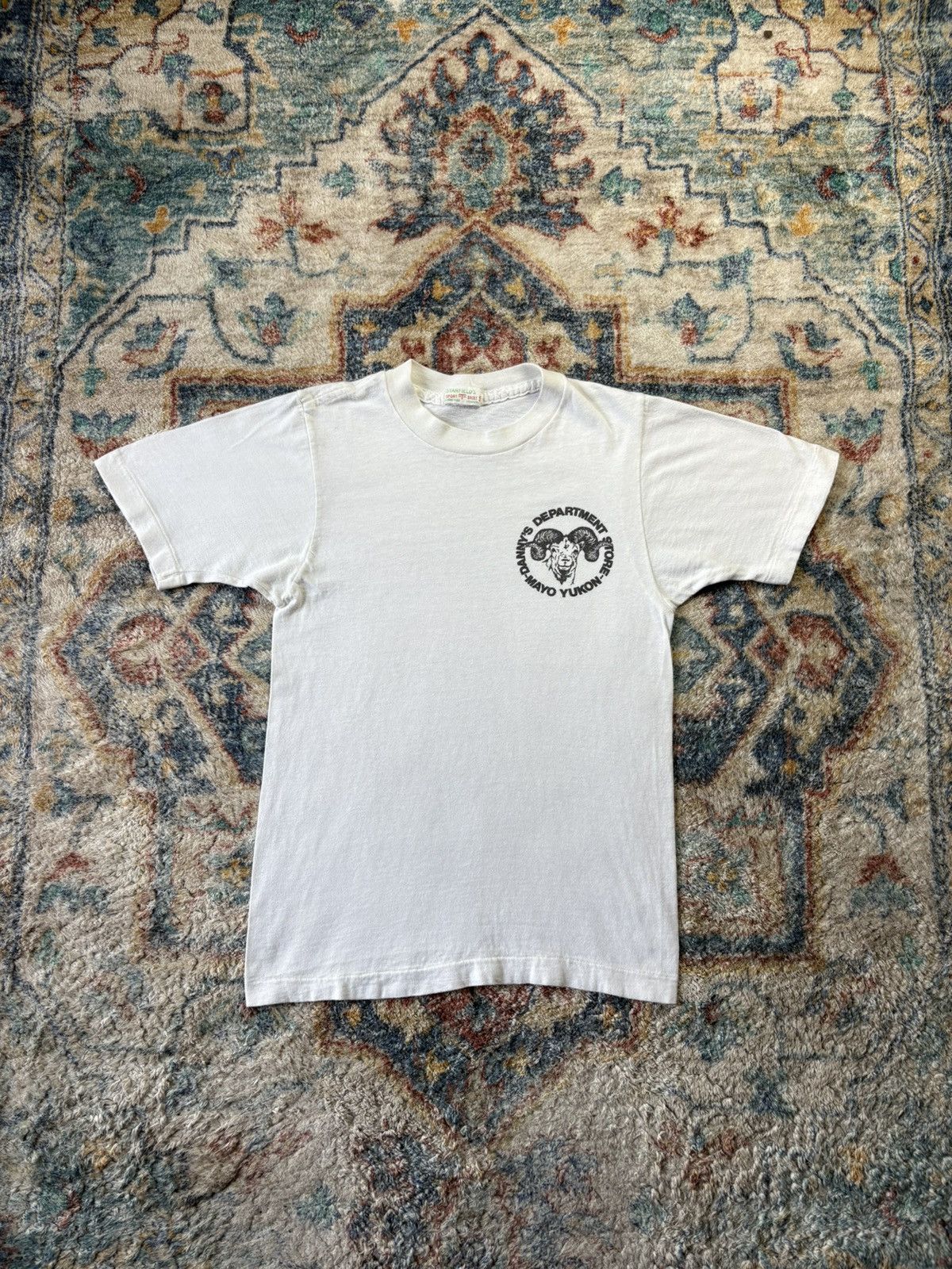 Vintage 60s 70s Yukon Department Store T Shirt Small