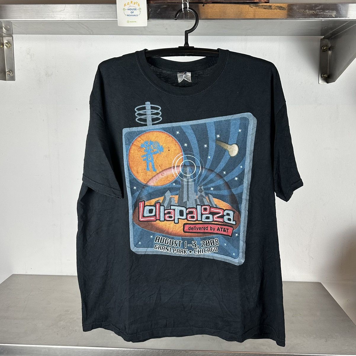 Jerzees 2008 Lollapalooza Music Festival Kanye West Radiohead Shirt Hoodie, Sweatshirt | FlexRushtees.com