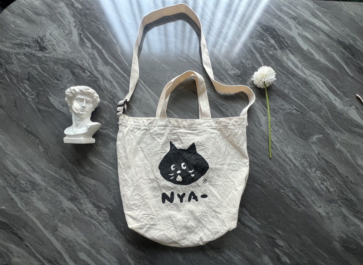 Net Ne Net Nya Cat Tote Shoulder Bag T-Shirts, Hoodie, Sweatshirt | AU16VibeMintTees.com
