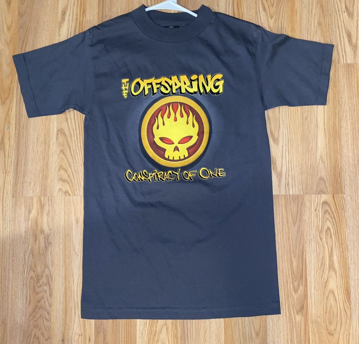 Vintage 2000 The Offspring Rock Band Conspiracy Of One Vintage Shirt Hoodie, Sweatshirt | FlexRushtees.com