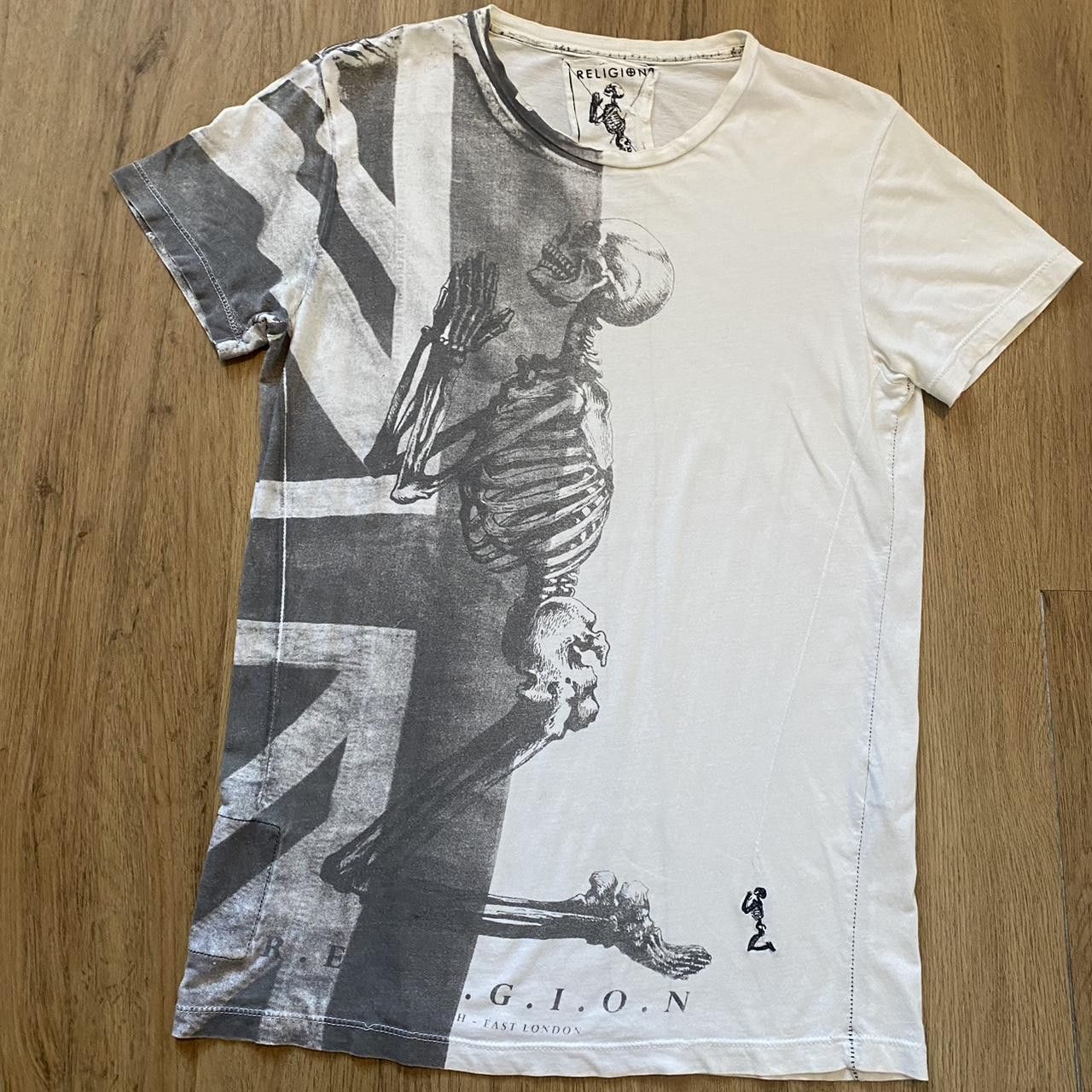 Other Grey And White Graphic Print Skeleton T Shirt Hoodie, Sweatshirt | FlexRushtees.com