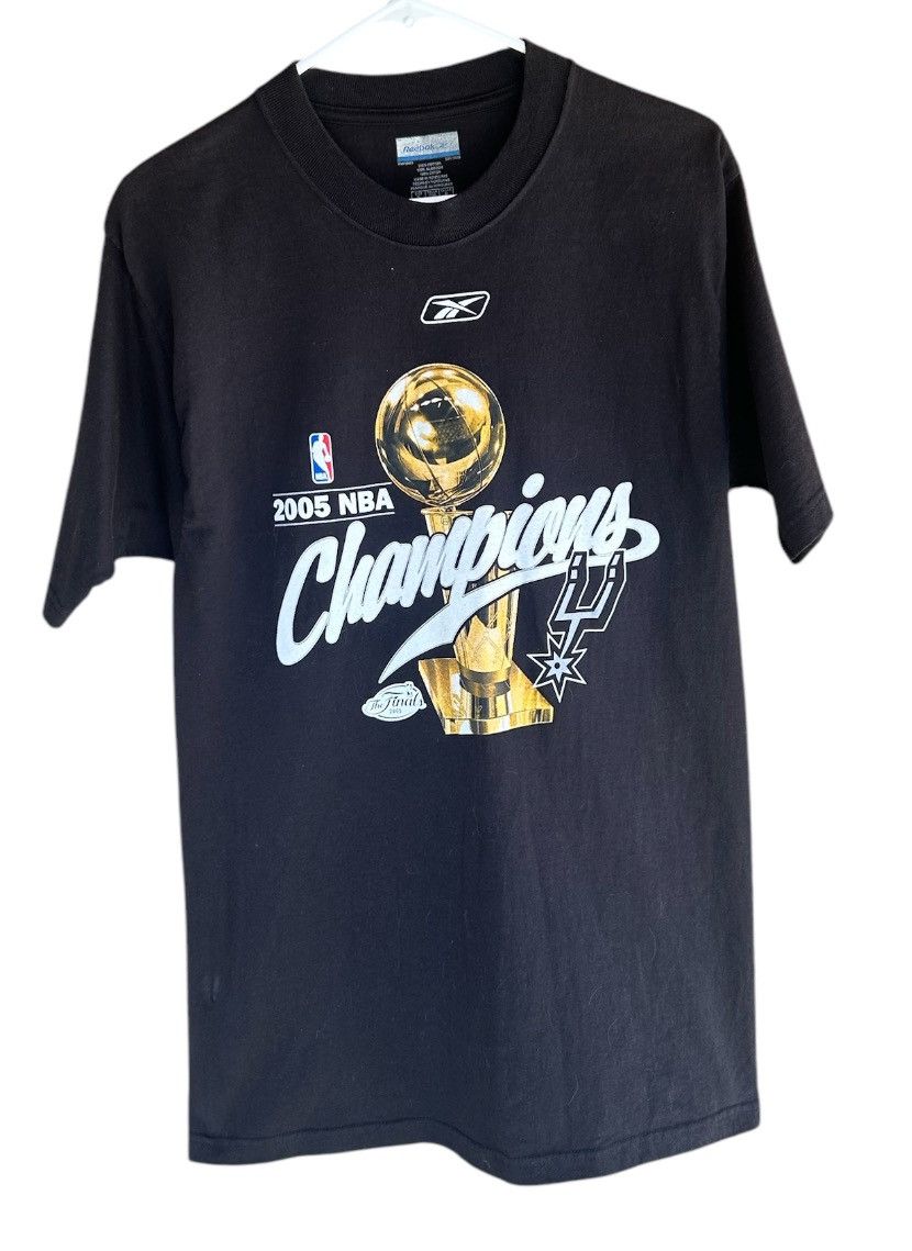 Reebok X Vintage Vintage San Antonio Spurs 2005 Championship Shirt Hoodie, Sweatshirt | FlexRushtees.com