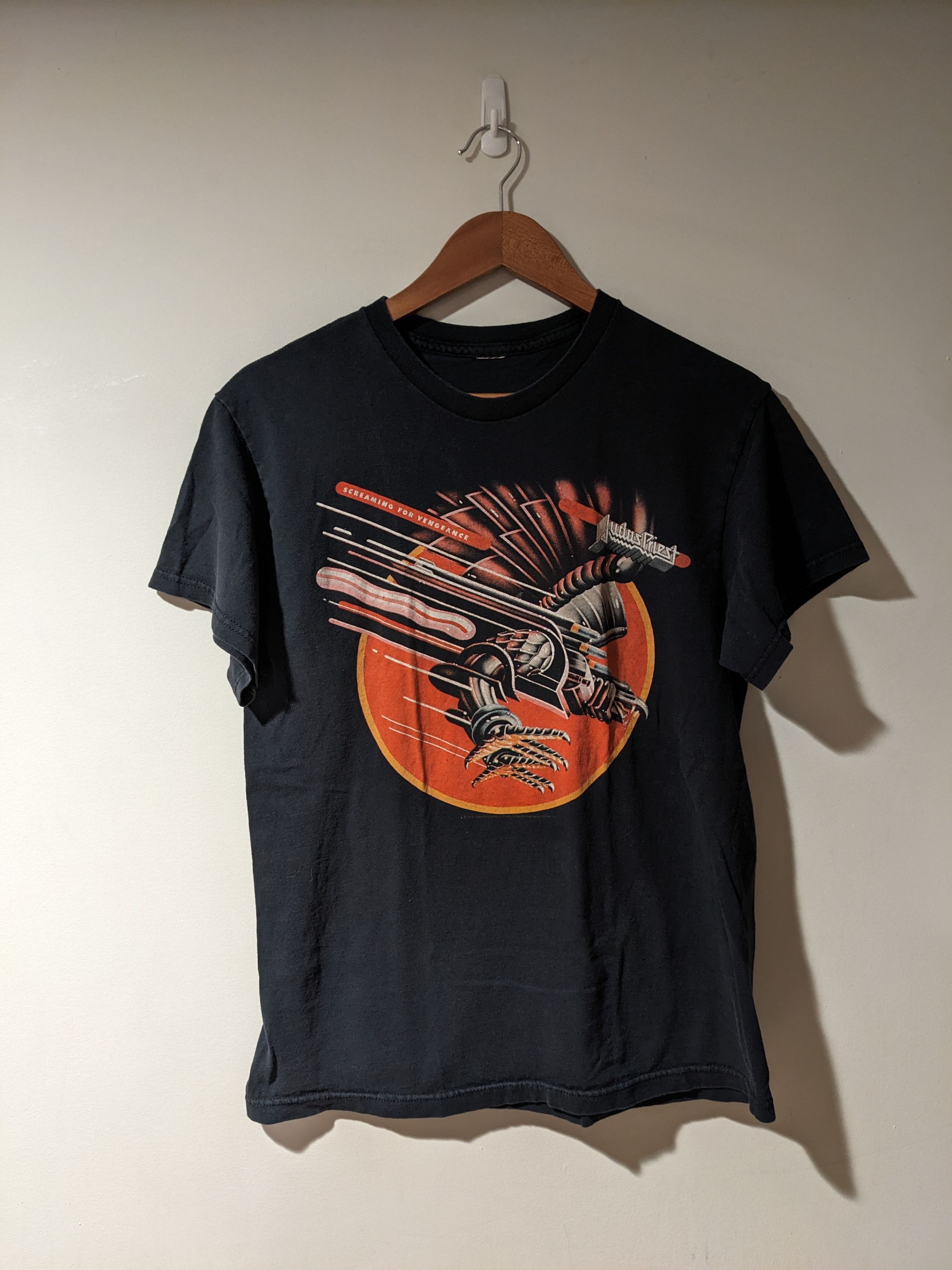 Vintage 2008 Judas Priest Screaming For Vengeance T Shirt Hoodie, Sweatshirt | FlexRushtees.com