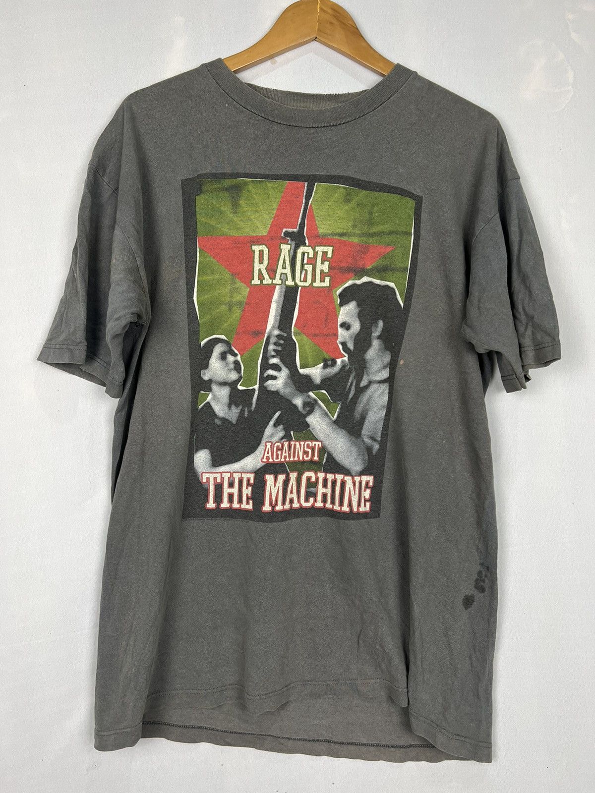 Rage Against The Machine X Vintage Vintage Rage Against The Machine 1992 World Tour Grun T-Shirts, Hoodie, Sweatshirt