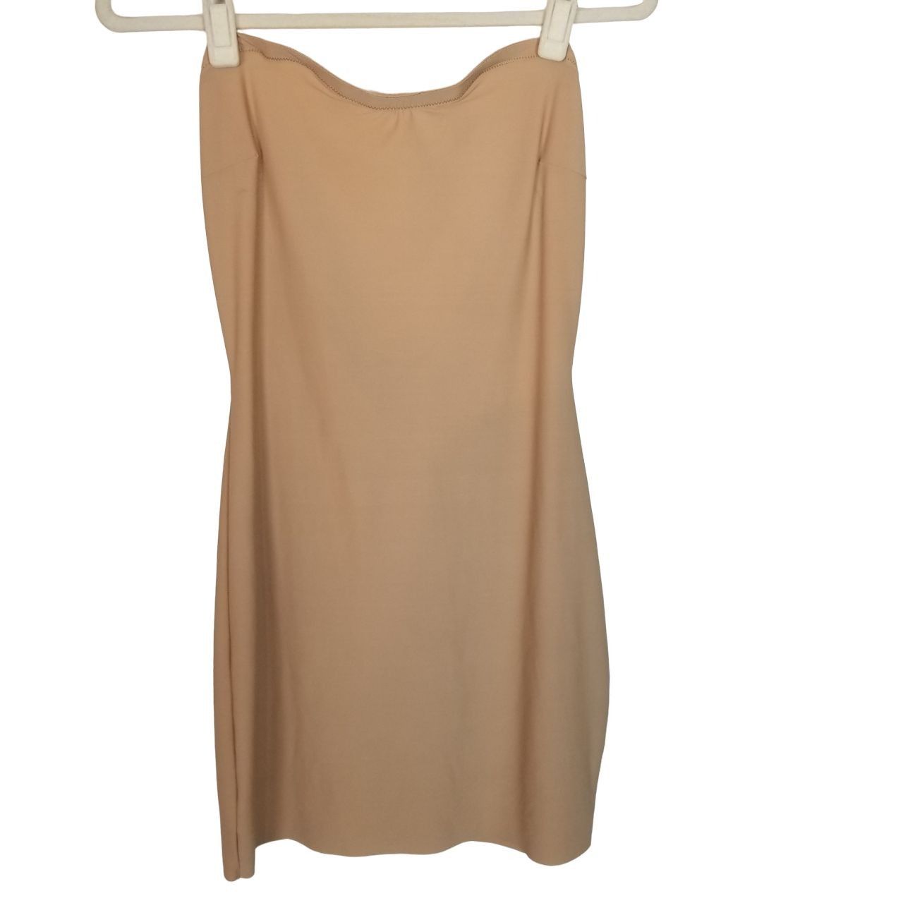 Assets By Spanx Womens 1x Nude Strapless Compression Slip Dr T-Shirts, Hoodie, Sweatshirt | AU16VibeMintTees.com
