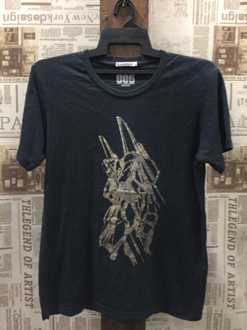 Uniqlo X Gundam Anime T Shirts