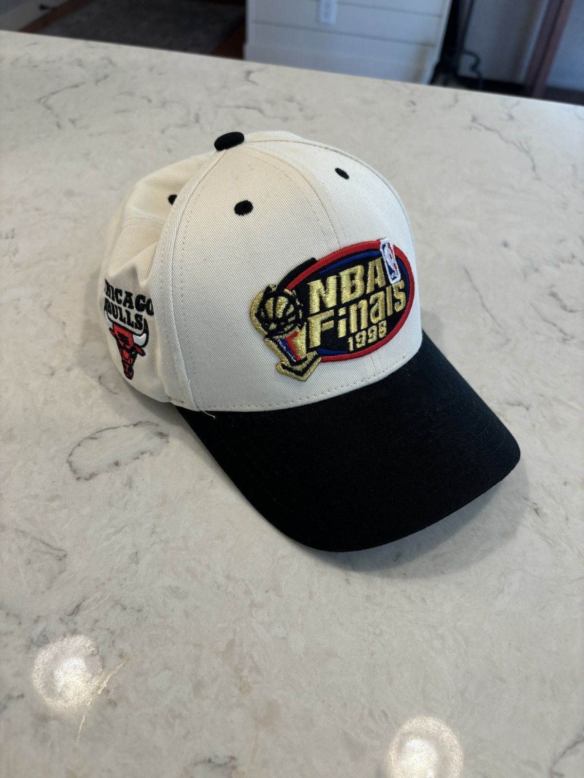 Ness Mitchell And Ness Nba Finals Bulls Snapback
