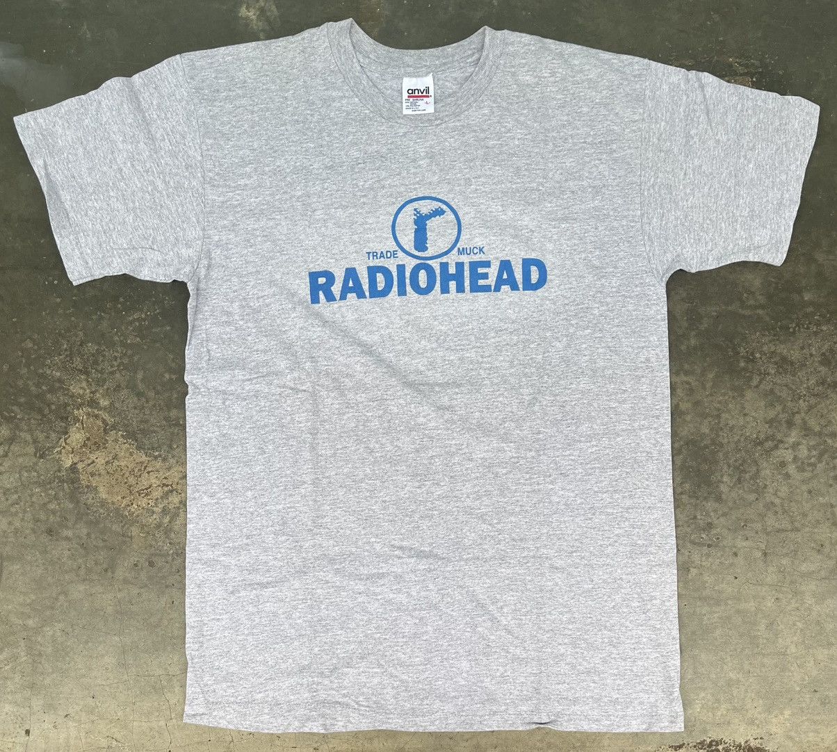 Band Tees Vintage Radiohead Trade Muck Hoodie, Sweatshirt | FlexRushtees.com