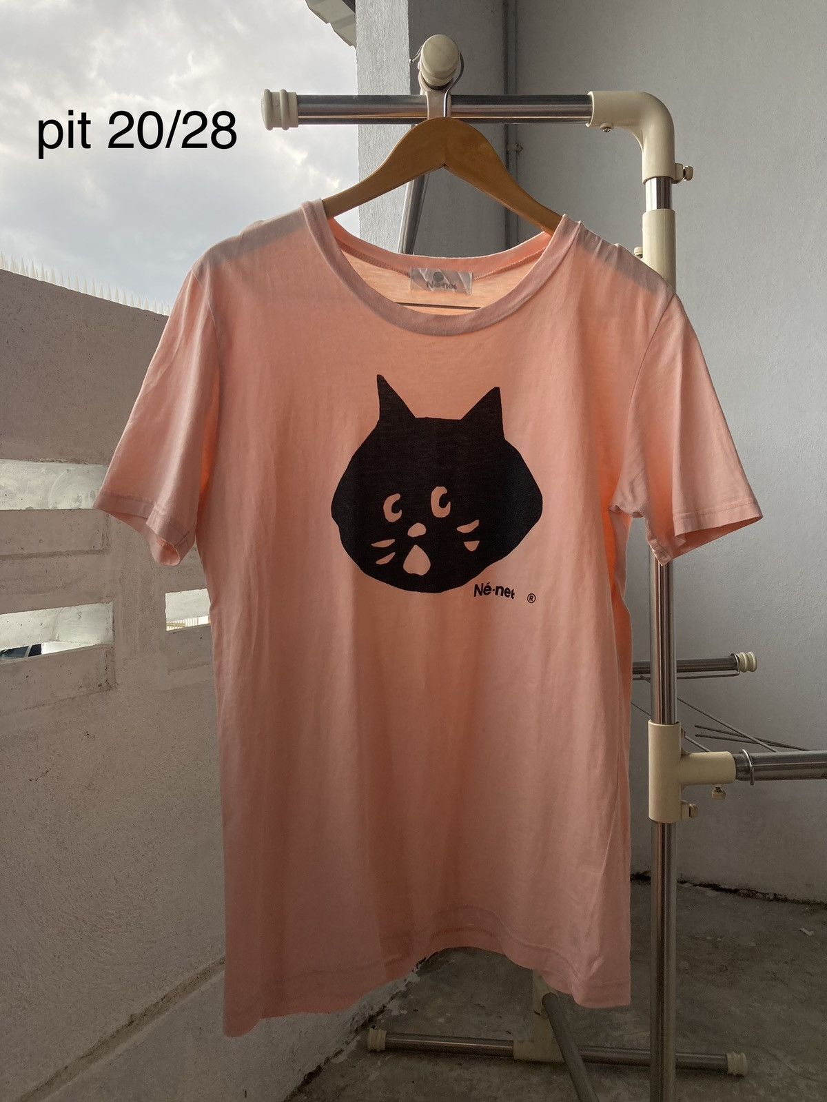 Net Ne Net Cat Graphic Tee Peach Hoodie, Sweatshirt | FlexRushtees.com