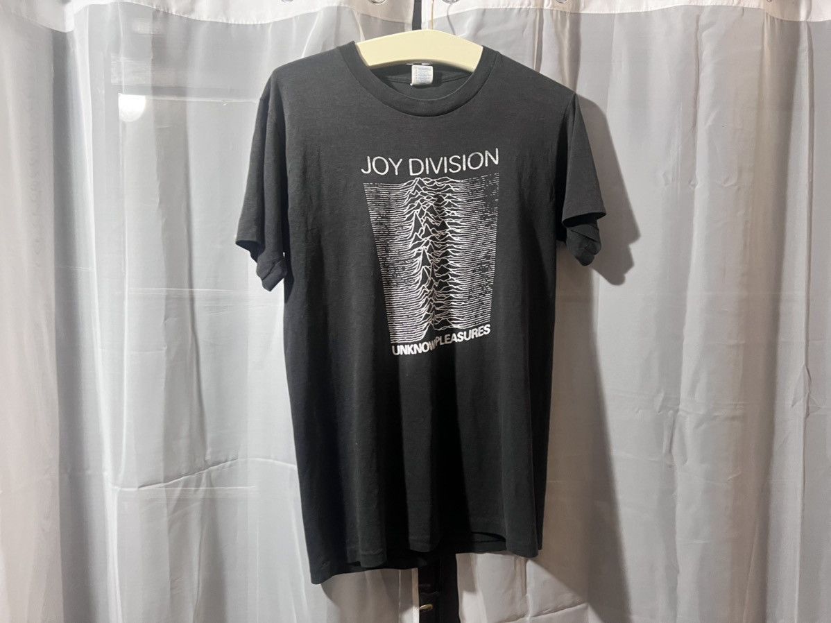 Vintage Joy Division Unknown Pleasures 80 S Band Shirt Sz L Hoodie, Sweatshirt | FlexRushtees.com