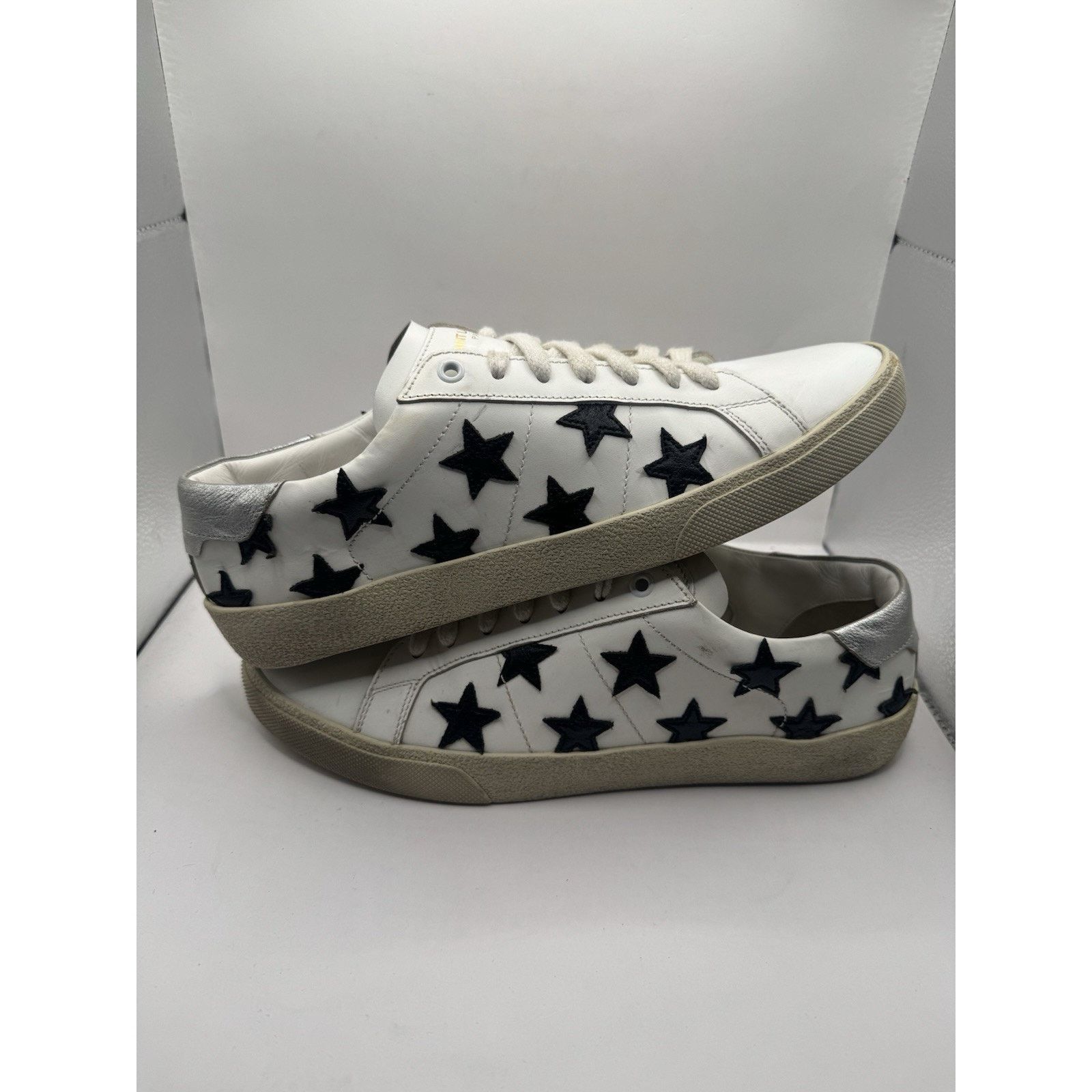 Laurent Paris Saint Laurent Court Classic Star No Box No Insoles 10 43 T-Shirts, Hoodie, Sweatshirt | AU16VibeMintTees.com
