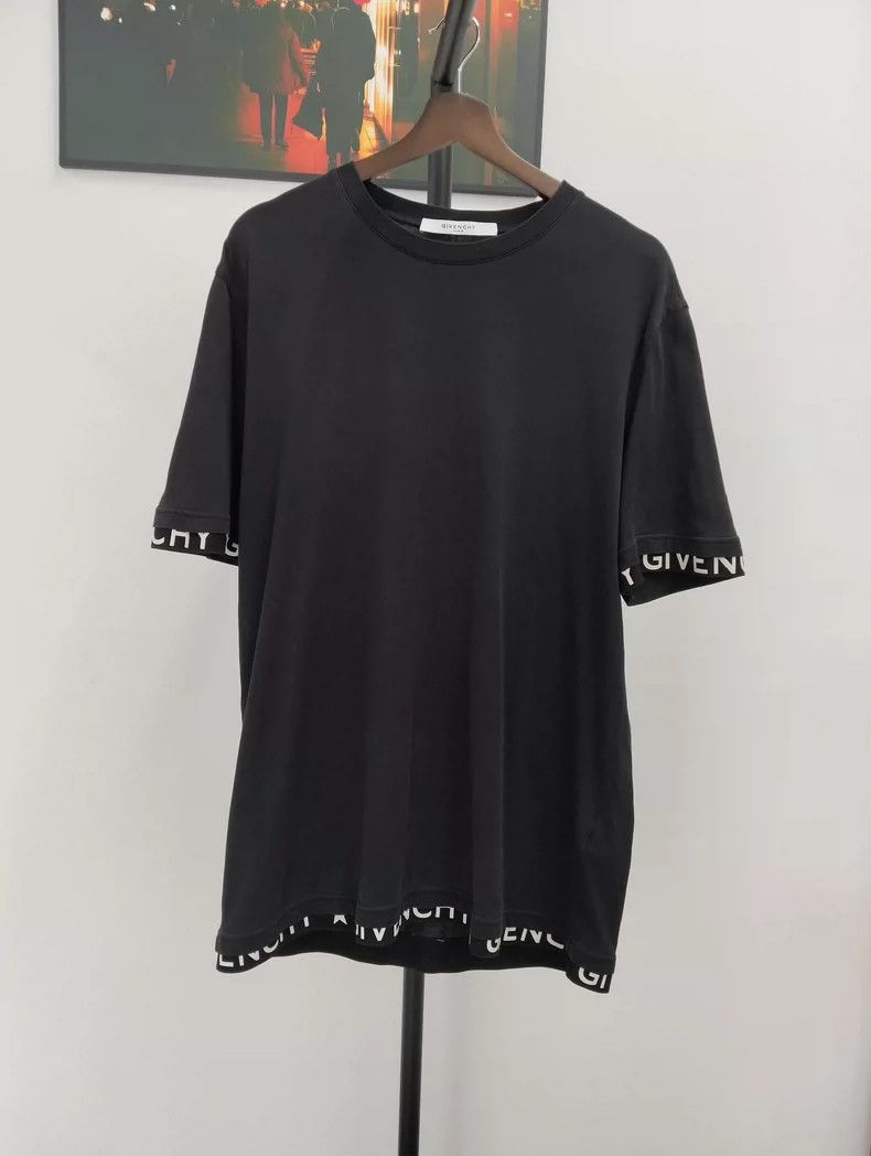 Givenchy T Shirt Xl Size 160 Retail Price 380 Hoodie, Sweatshirt | FlexRushtees.com