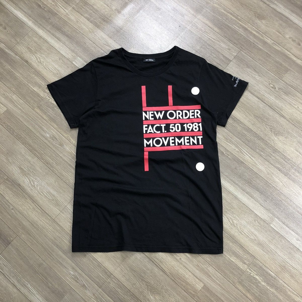 Simons Ss18 Raf Simons New Order X Joy Division Flowers Black Tee Hoodie, Sweatshirt | AU16VibeMintTees.com
