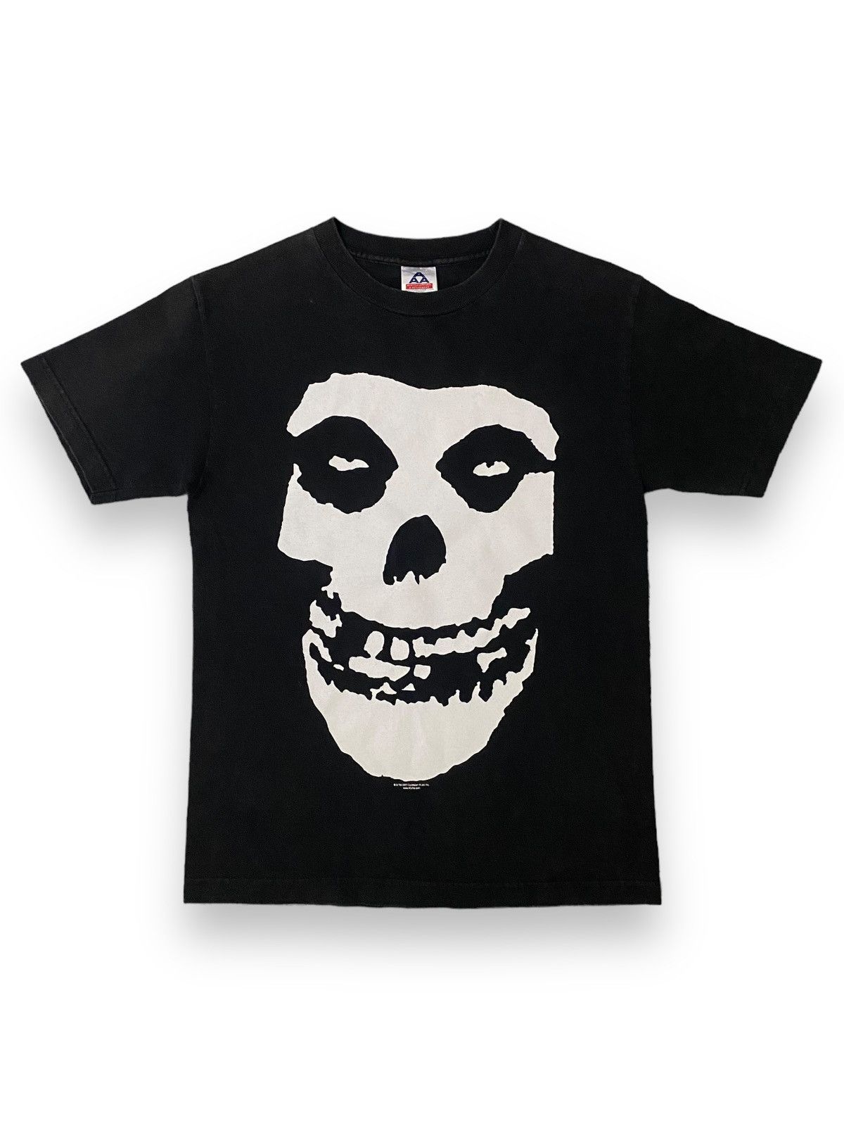 Misfits X Vintage Vintage Y2k Band Misfits Design Iconic By Cyclopian Music T-Shirts, Hoodie, Sweatshirt | FlexRushtees.com