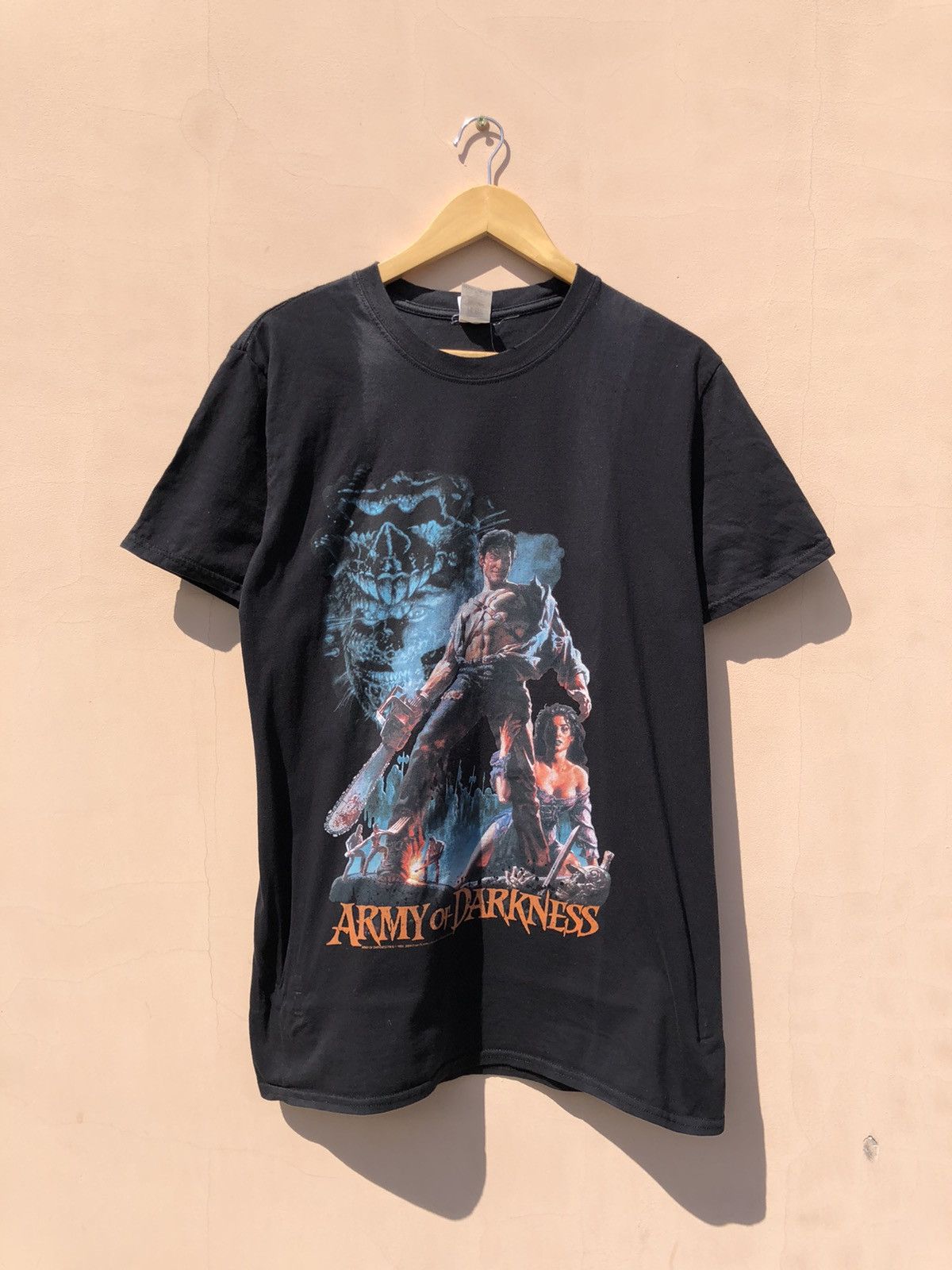 Vintage 2000s Army Of Darkness Horror Black Tee Evil Dead