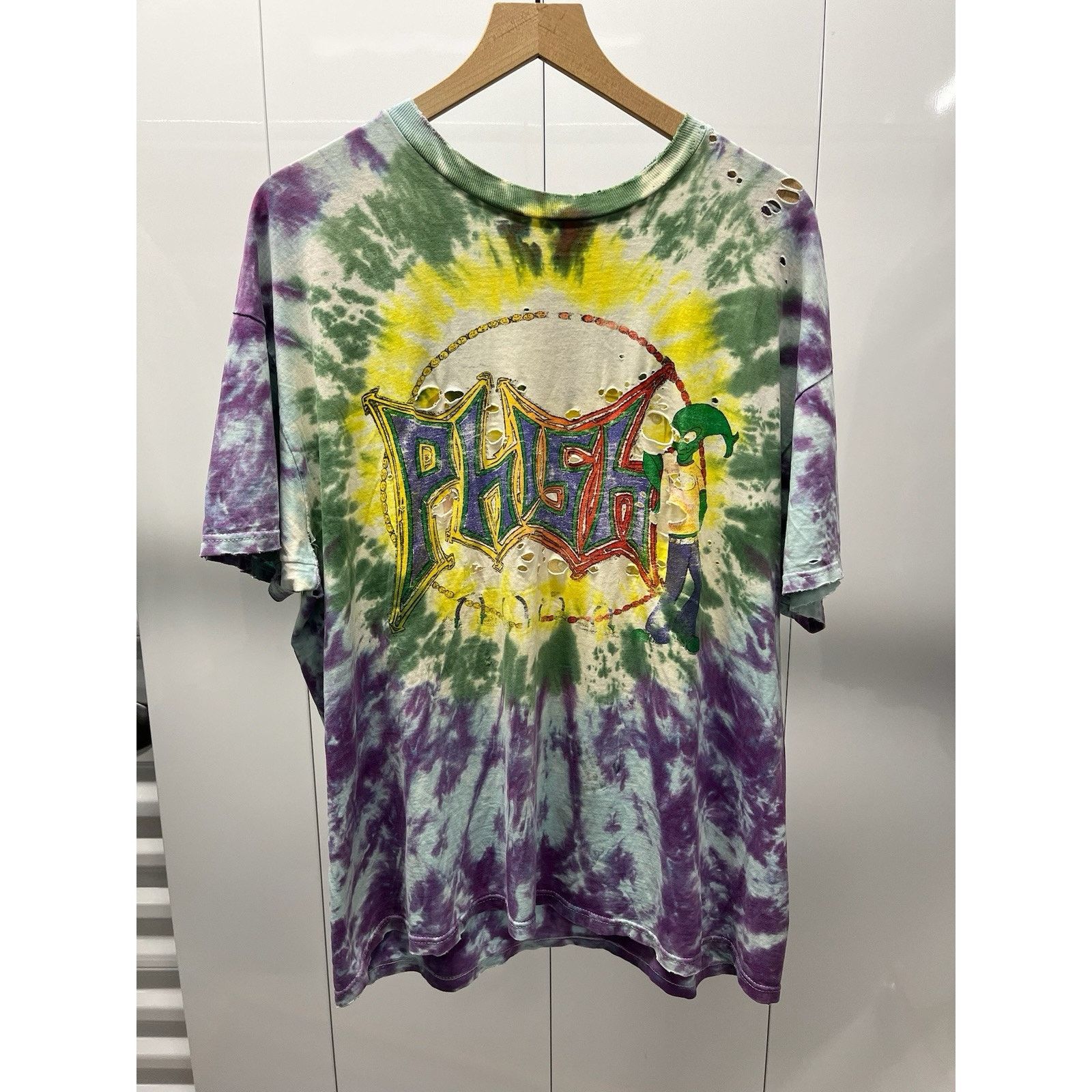 Vintage Thrashed Phish 1999 Tour Shirt Tie Dye Hoodie, Sweatshirt | AU16VibeMintTees.com