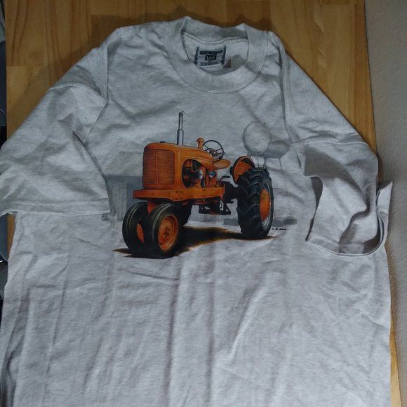 Vintage Lee Tractor Illustration T Shirt Hoodie, Sweatshirt | FlexRushtees.com