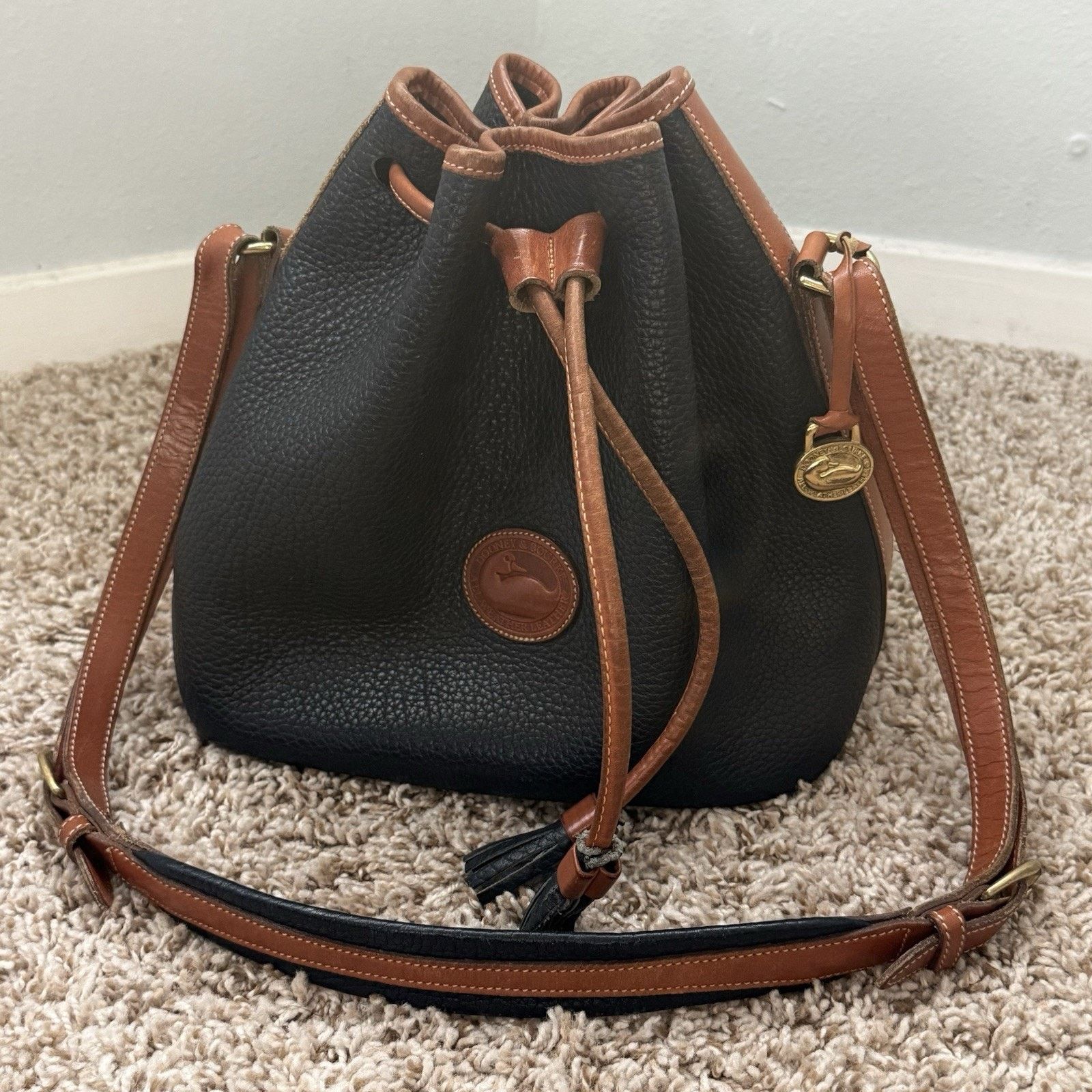 Bourke Vintage Dooney And Bourke Drawstring Bucket Bag Black Purse